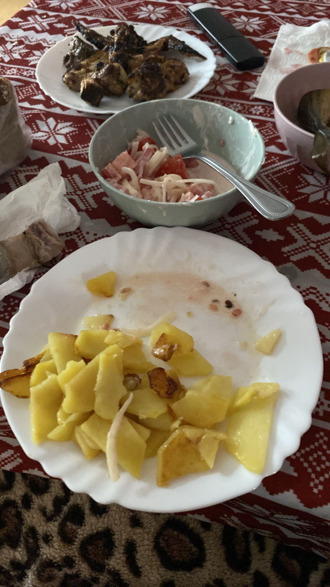 Жареный картофель с курицей