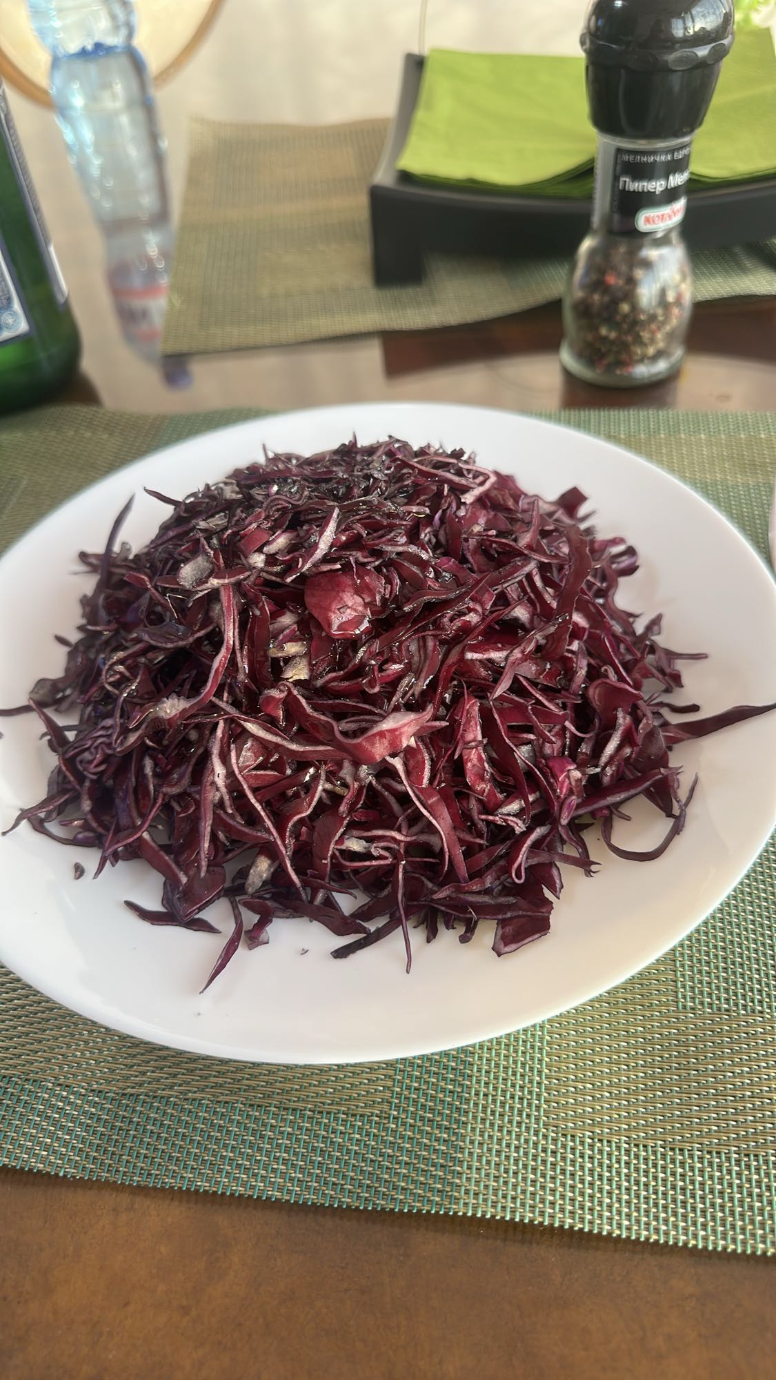 Red Cabbage Salad