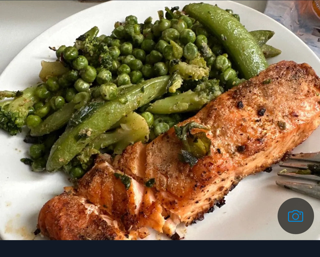 Saumon grillé aux légumes