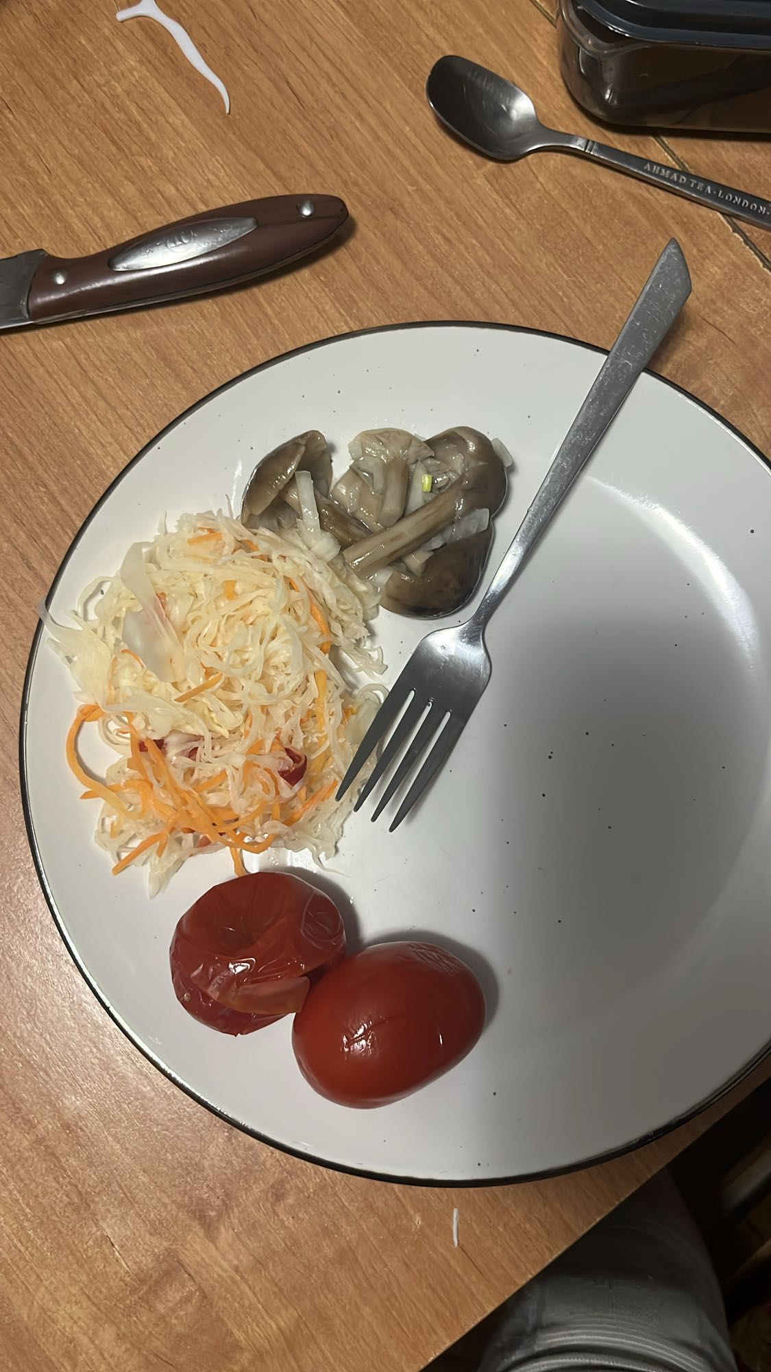 Квашеная капуста с грибами