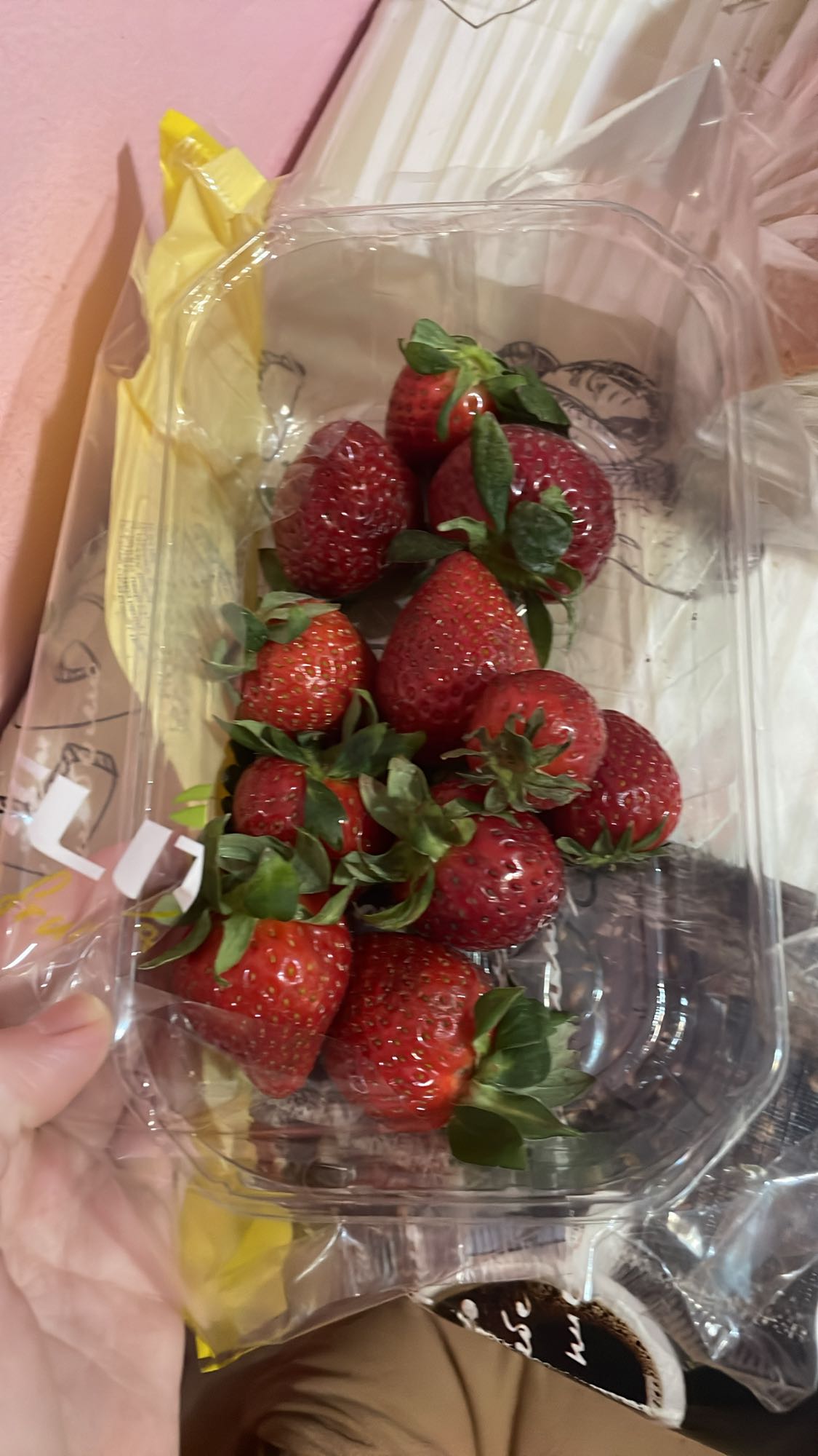 Свіжа полуниця