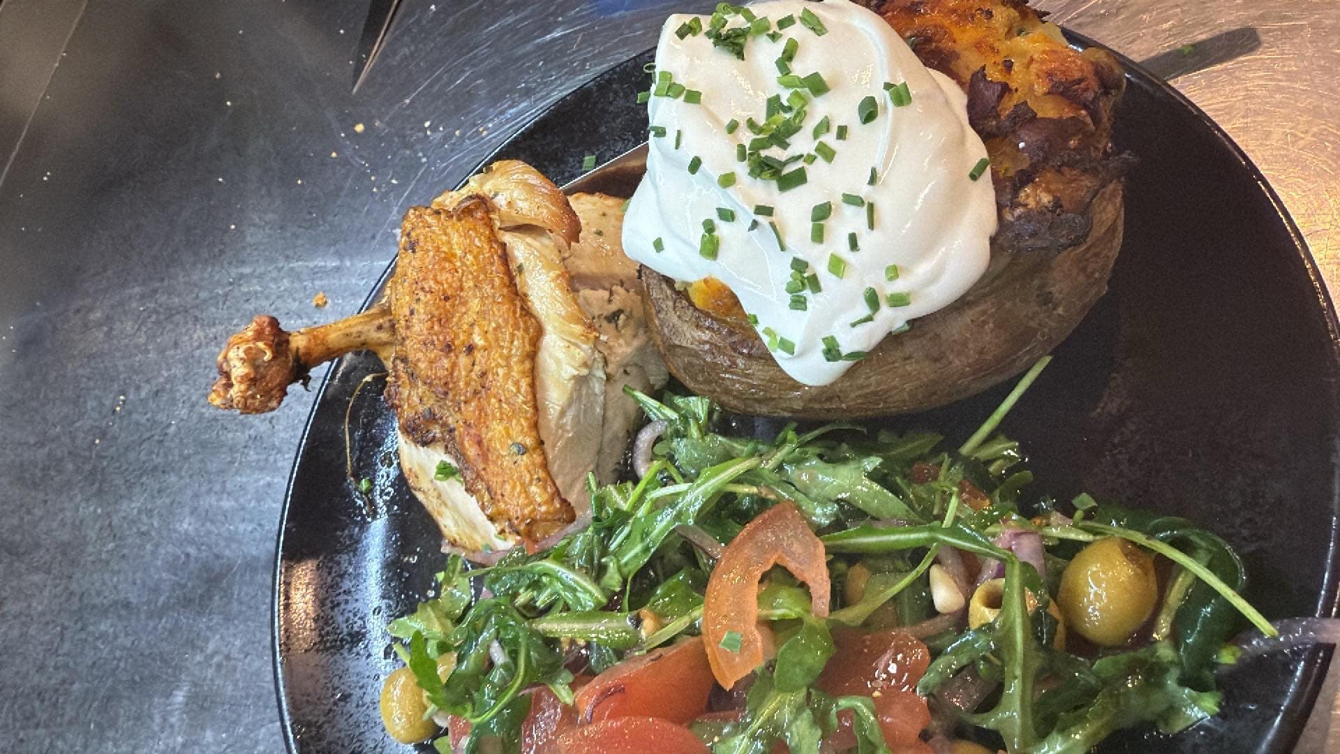 Pieczony kurczak z ziemniakiem