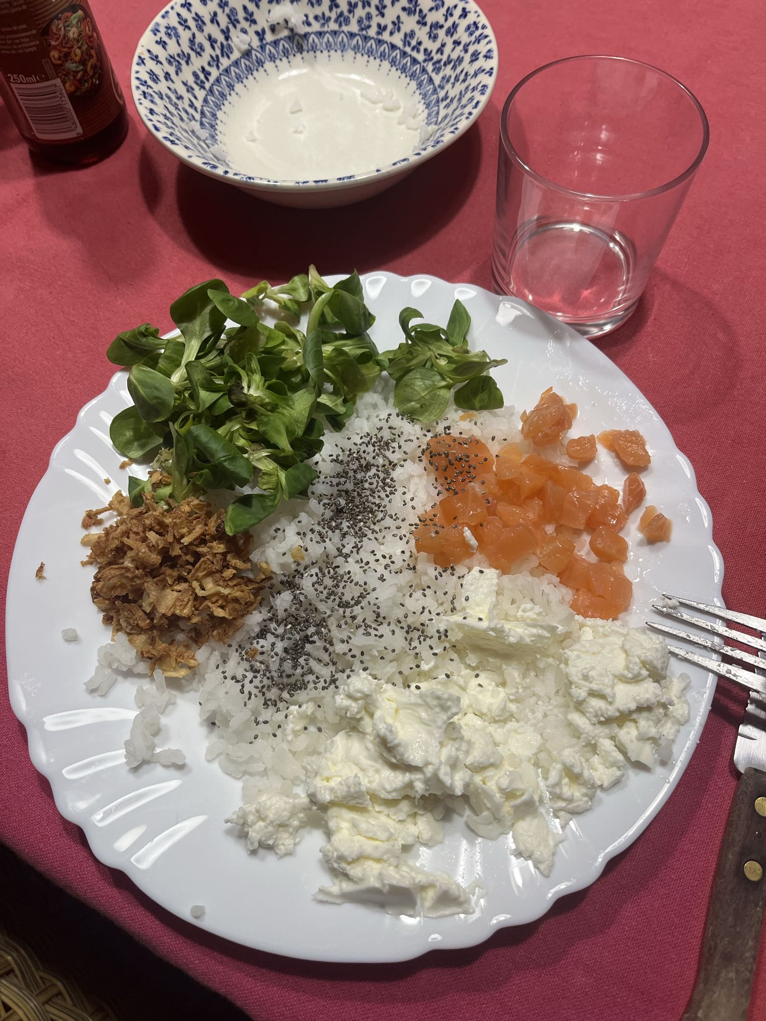 Ensalada de arroz y salmón