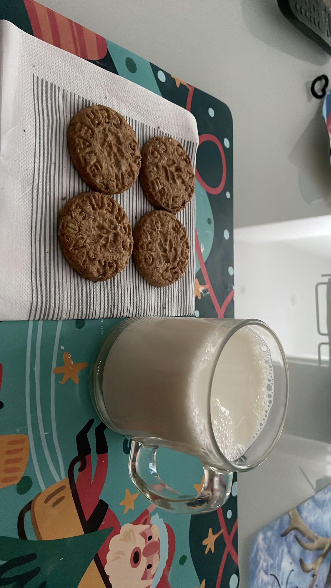 Milk and Oat Biscuits