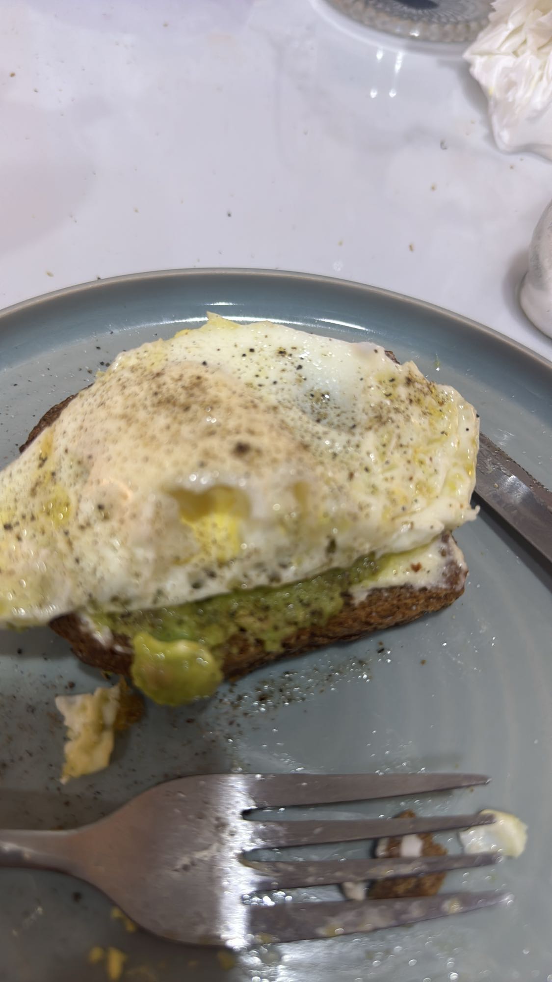 Avocado Egg Toast