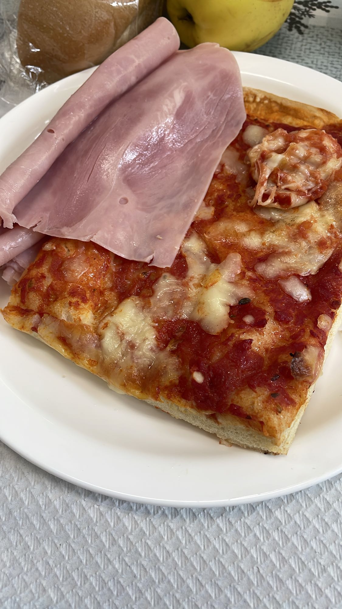 Pizza with Ham
