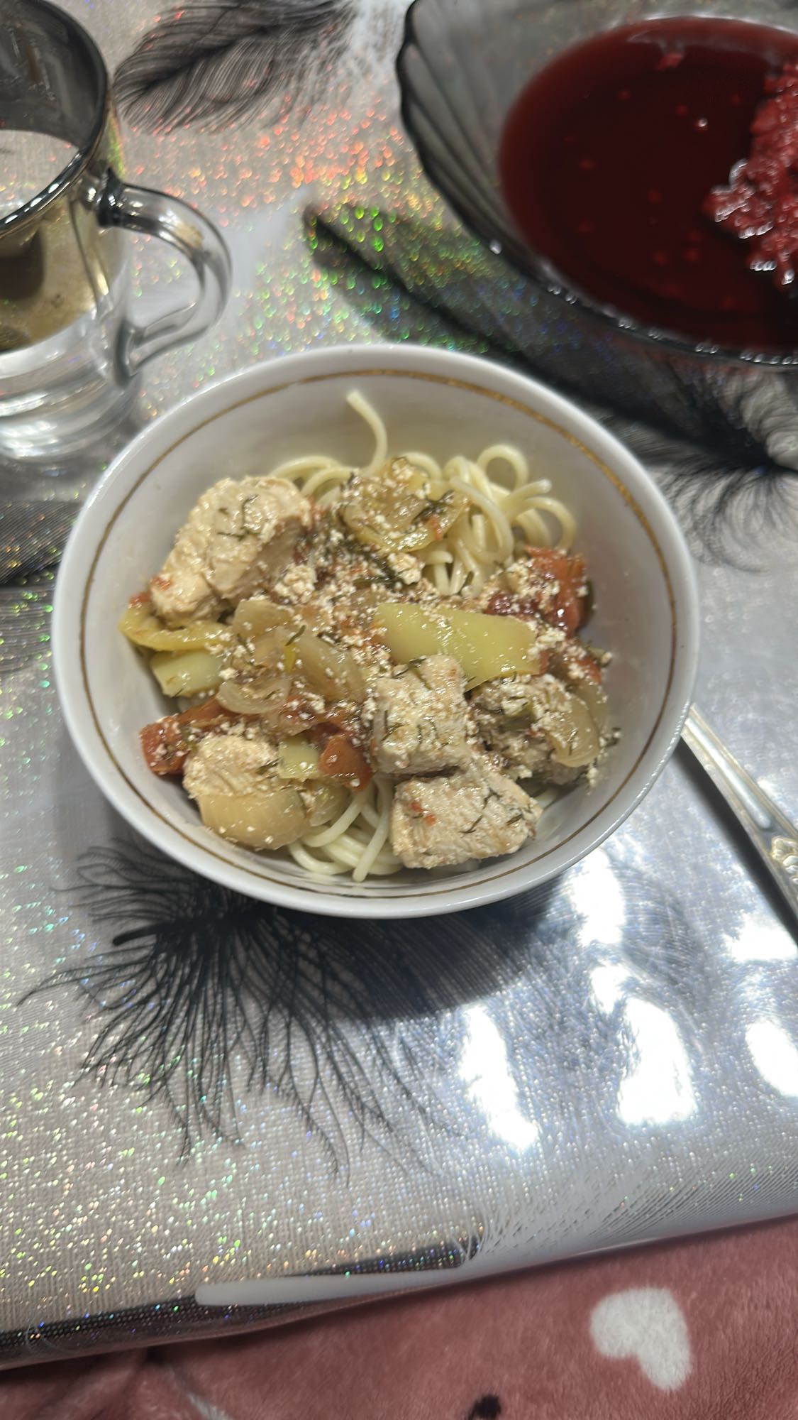 Курица с макаронами