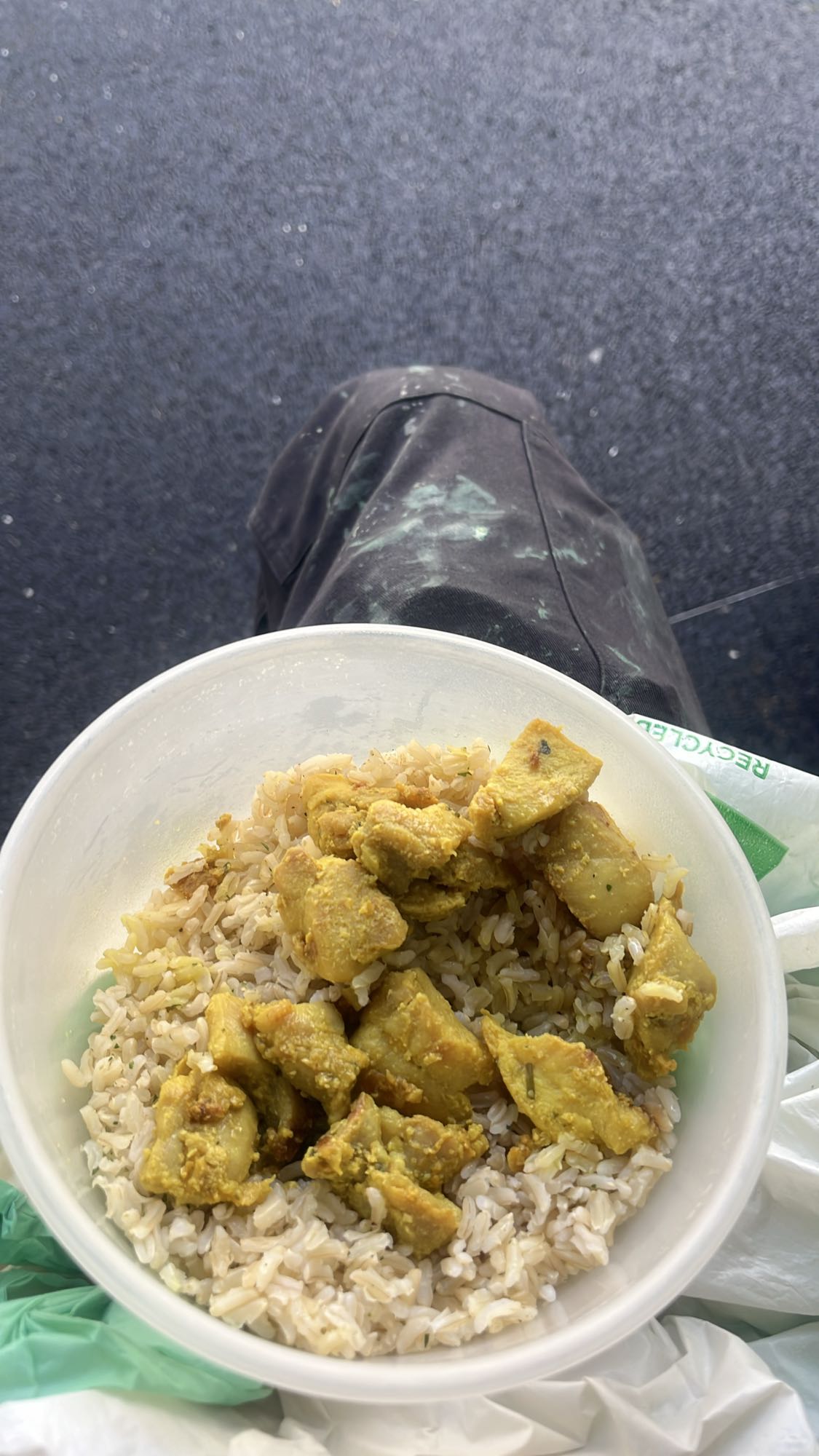 Pollo al curry con arroz