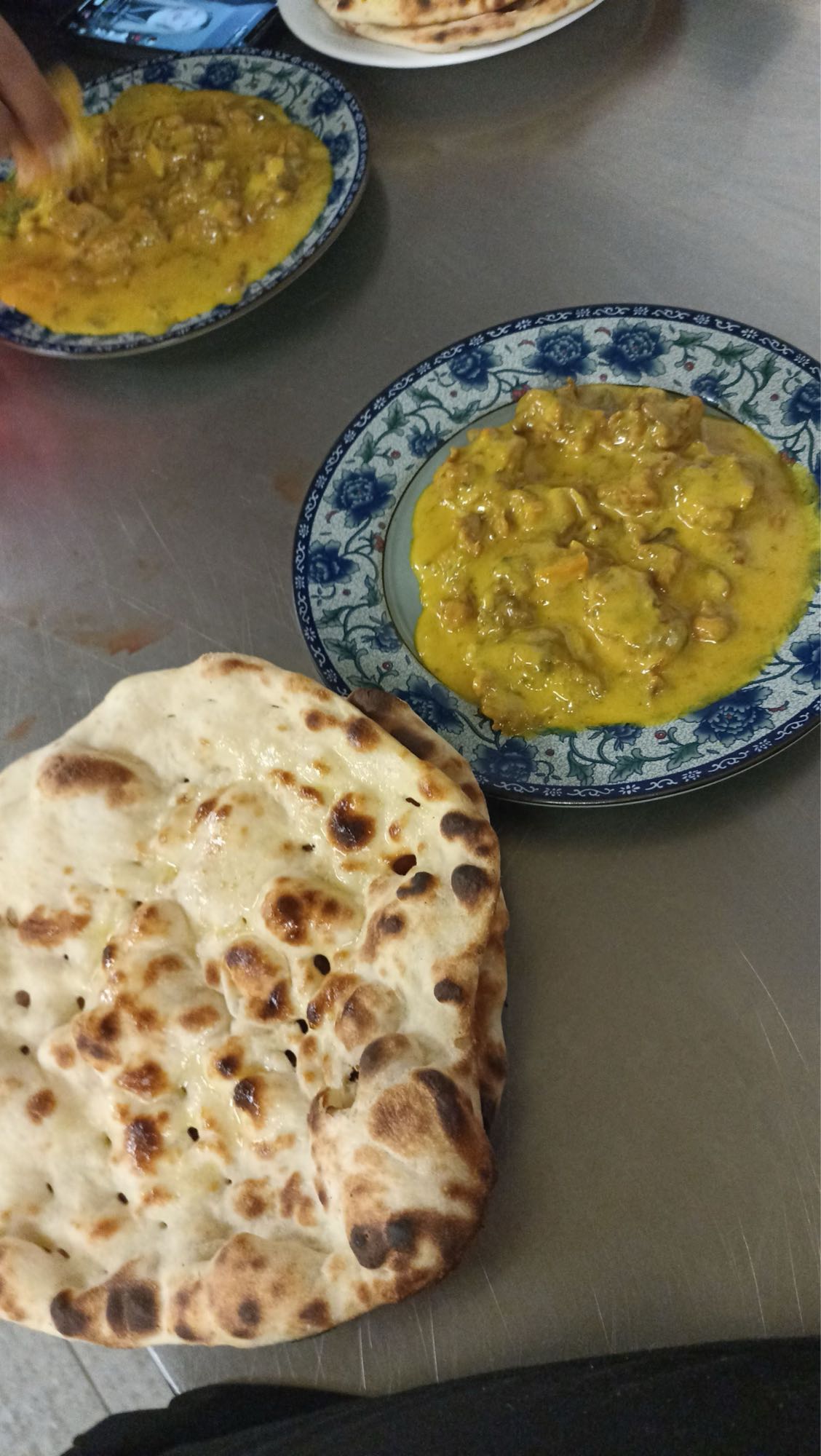 Butter Chicken with Naan