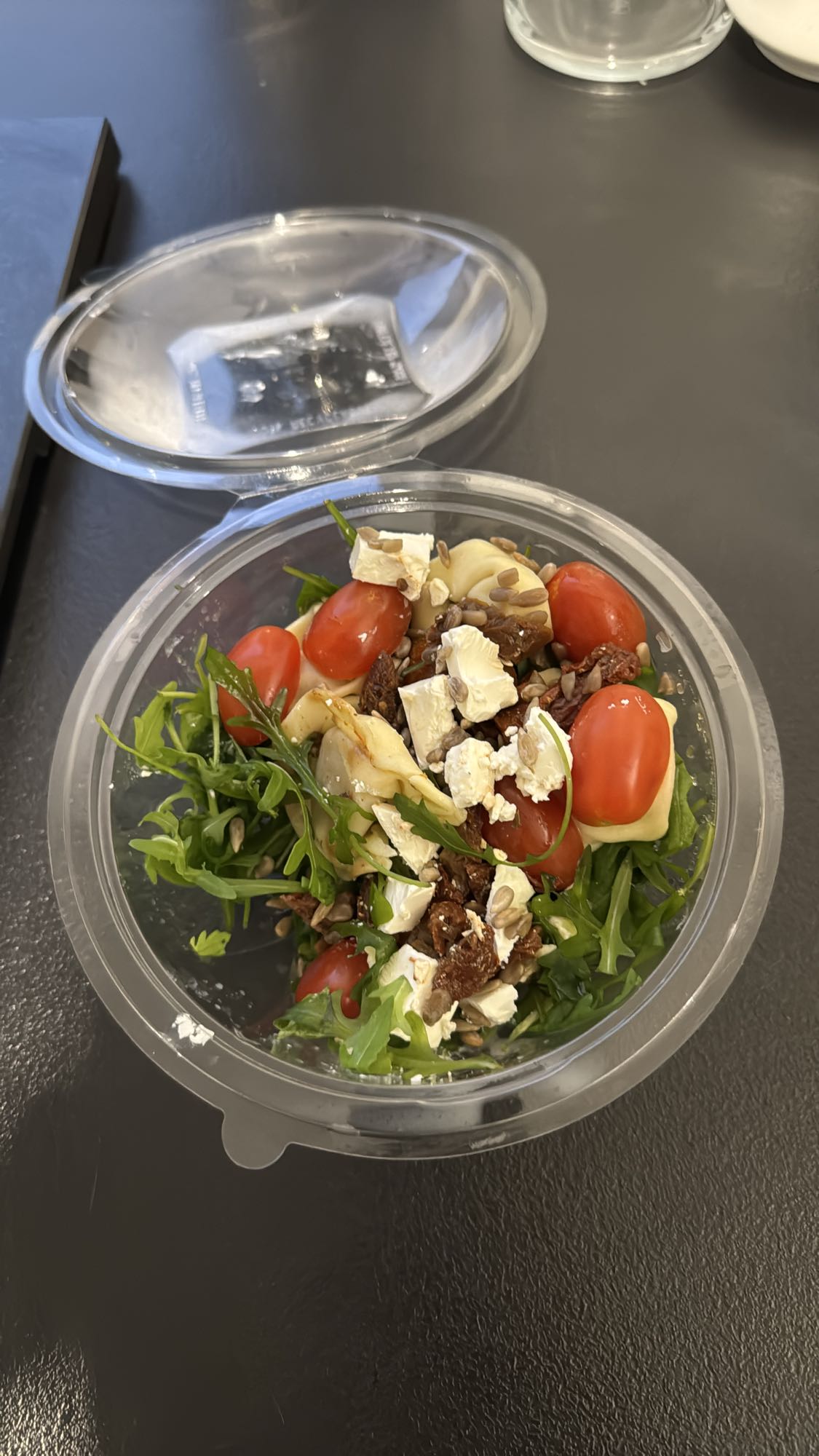 Sałatka z rukolą i fetą