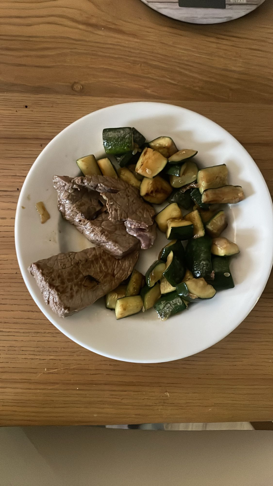 Steak et courgettes