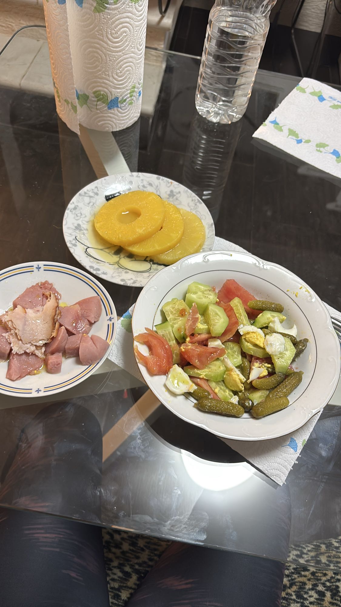 Ensalada con jamón y piña
