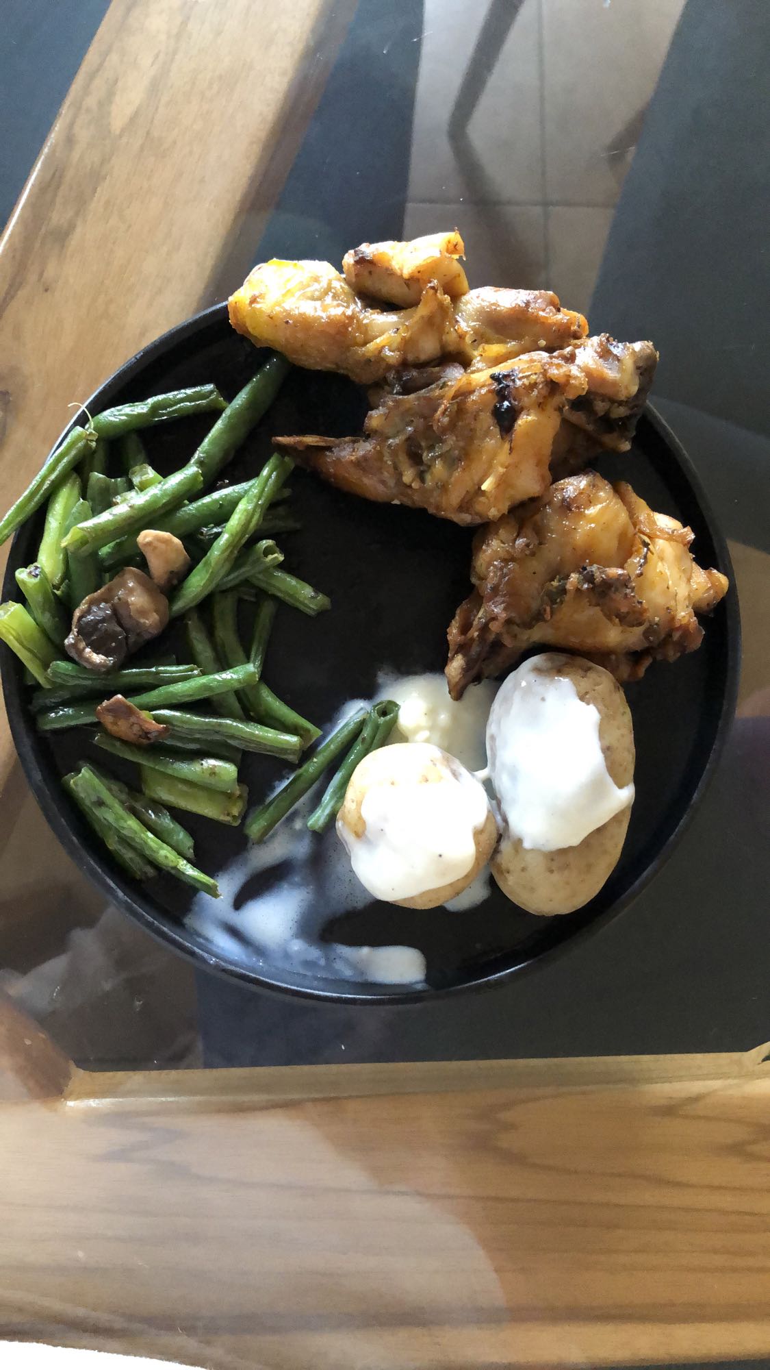 Pollo con verduras y papas