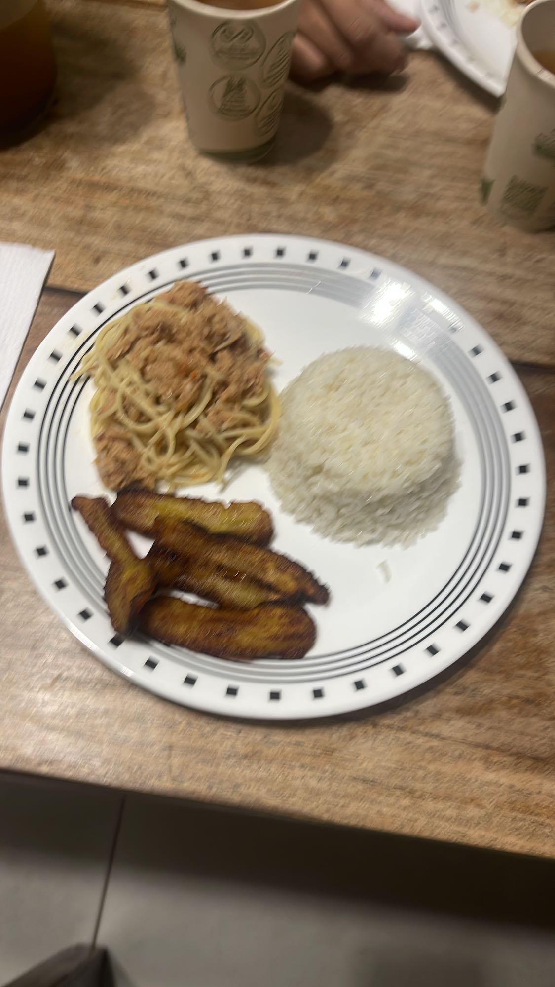 Arroz con plátano y pasta
