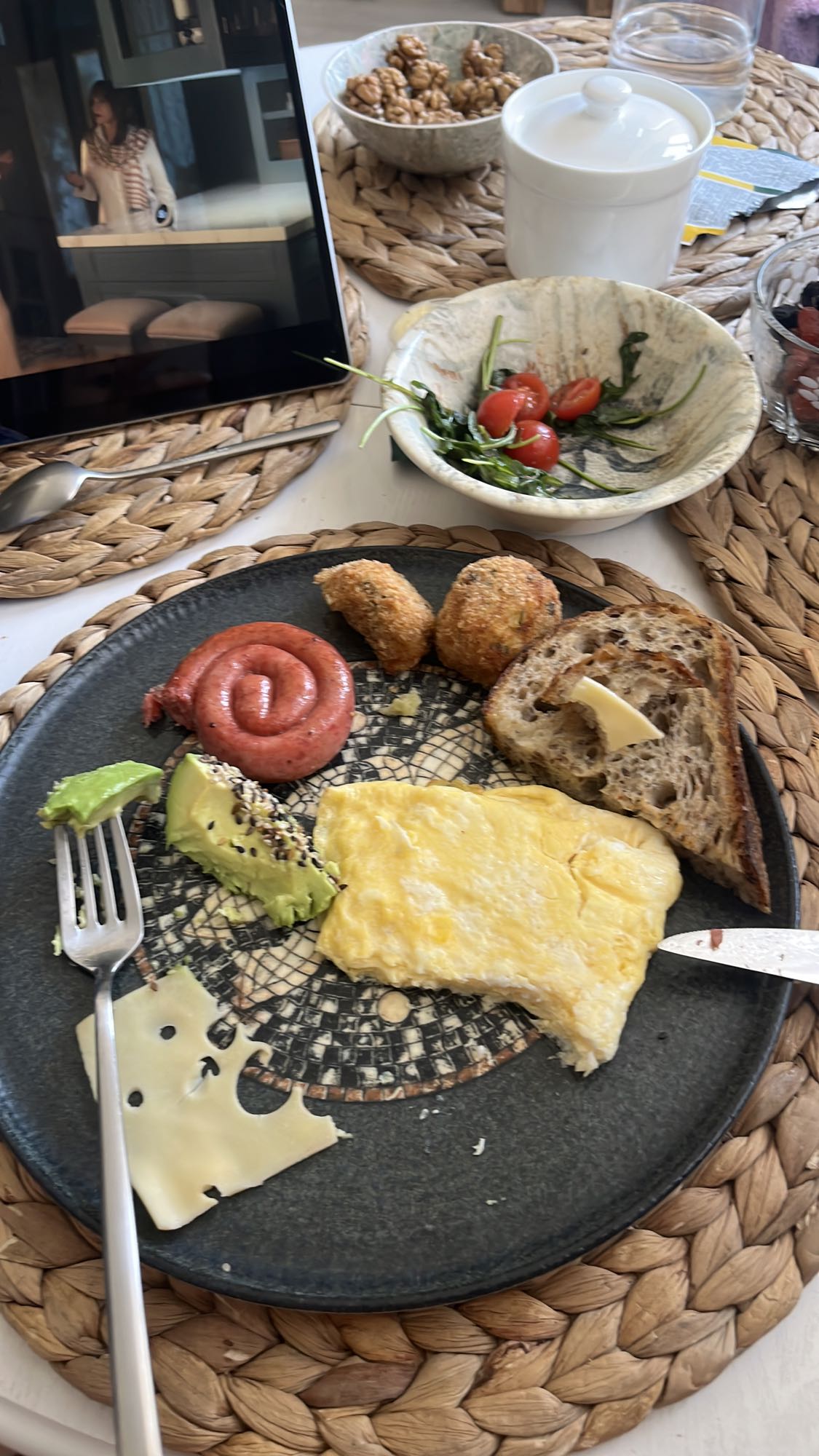 Завтрак с омлетом