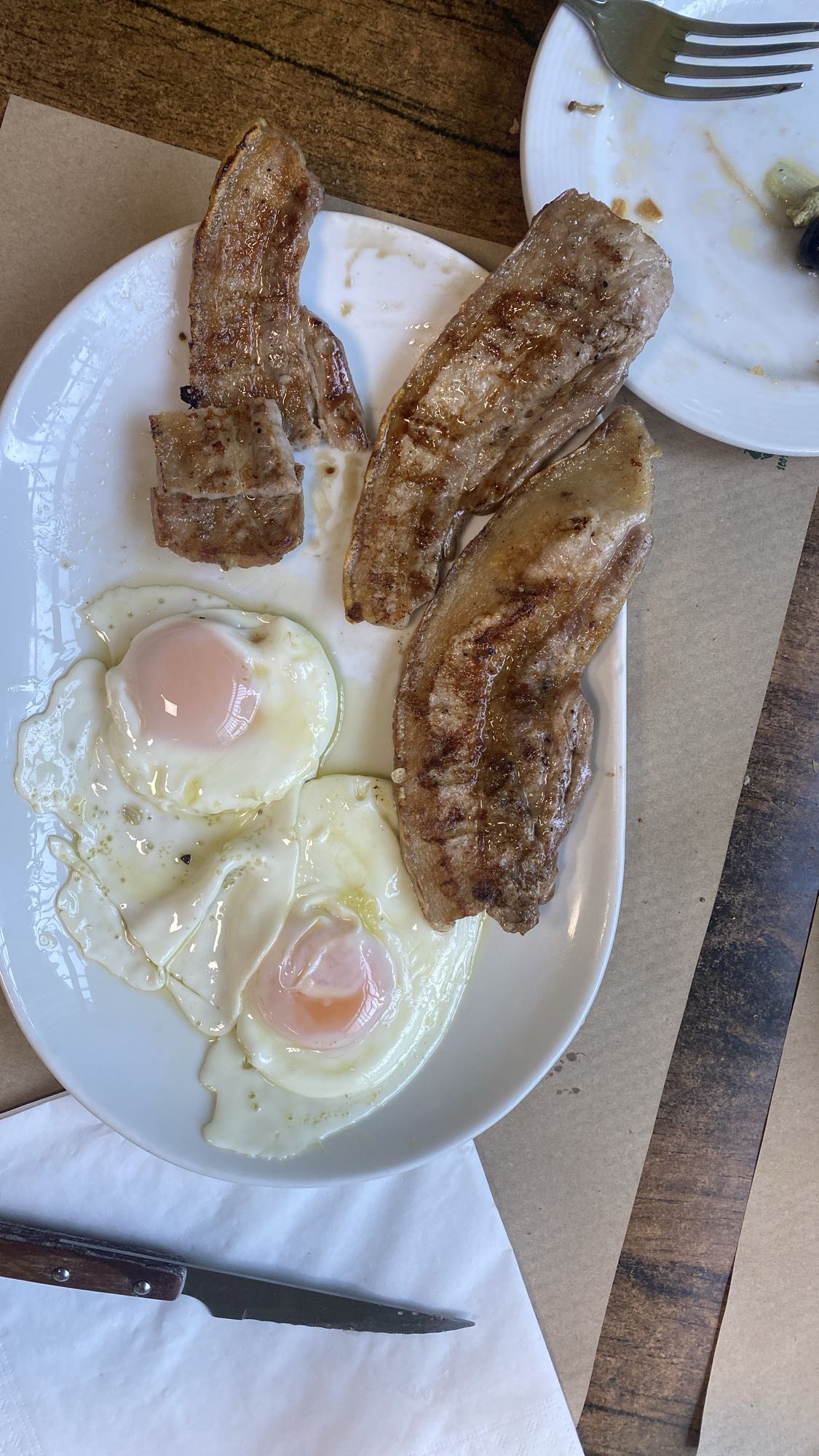 Huevos con panceta