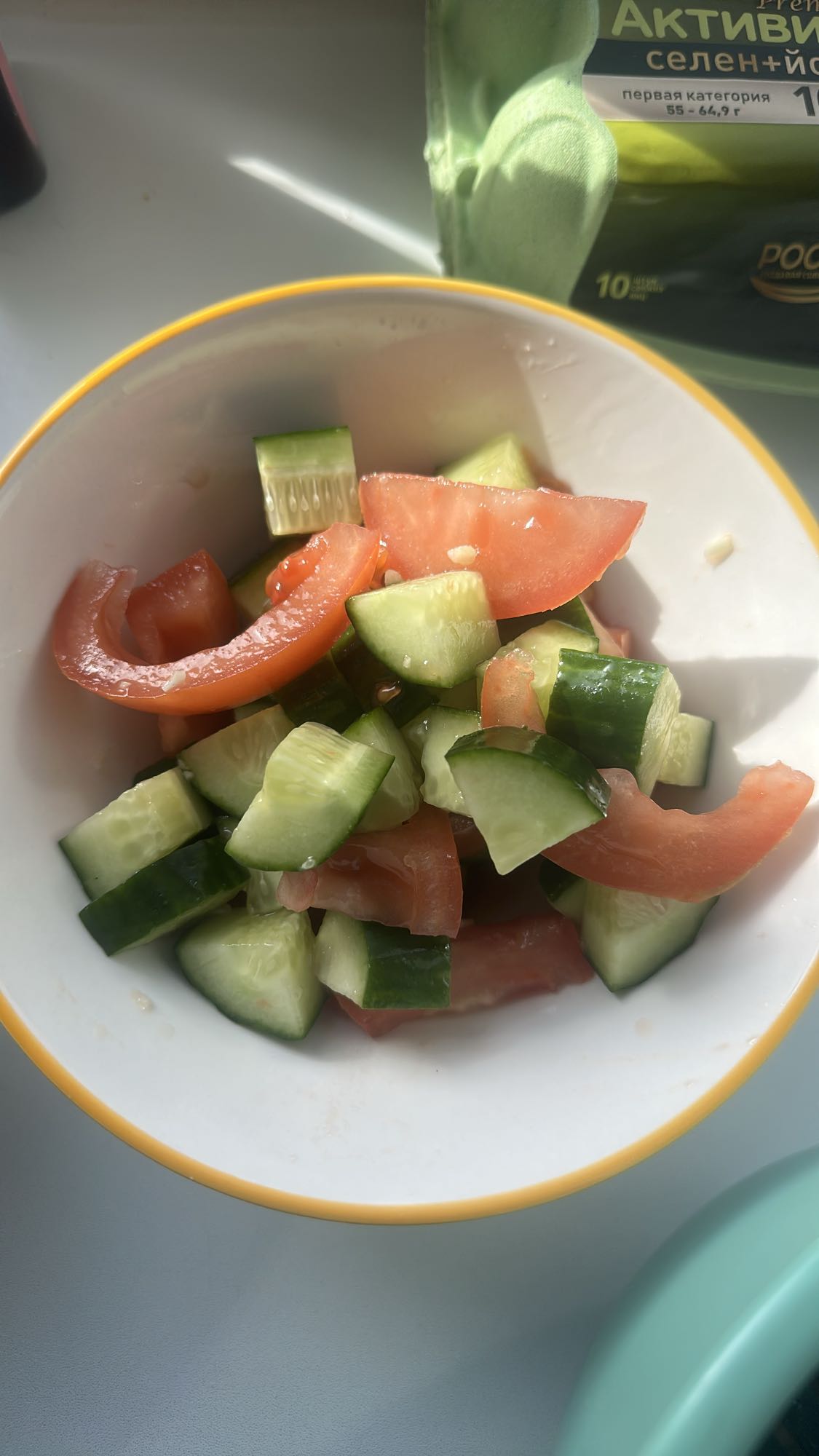 Огуречно-томатный салат