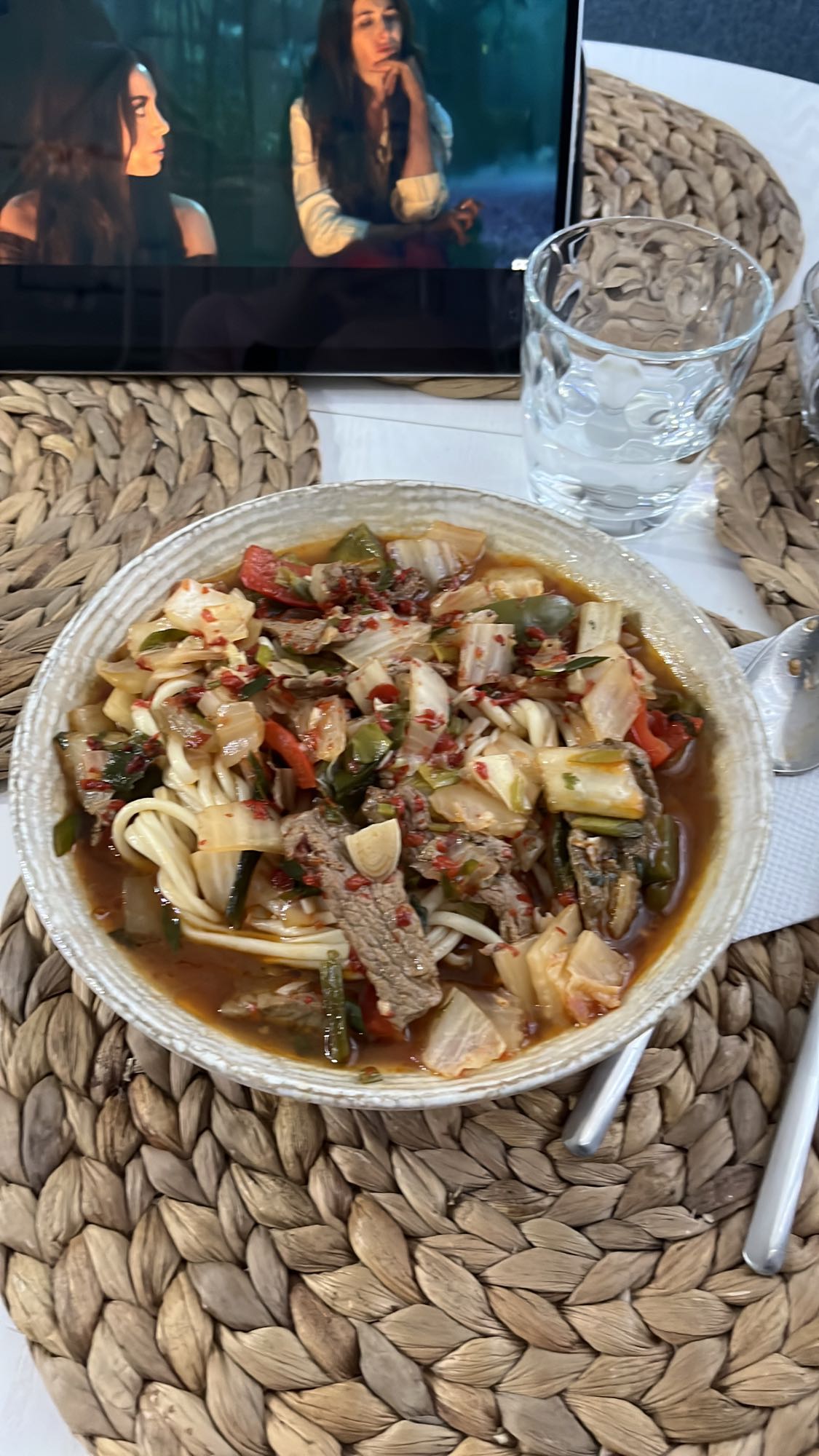 Пикантный суп с лапшой