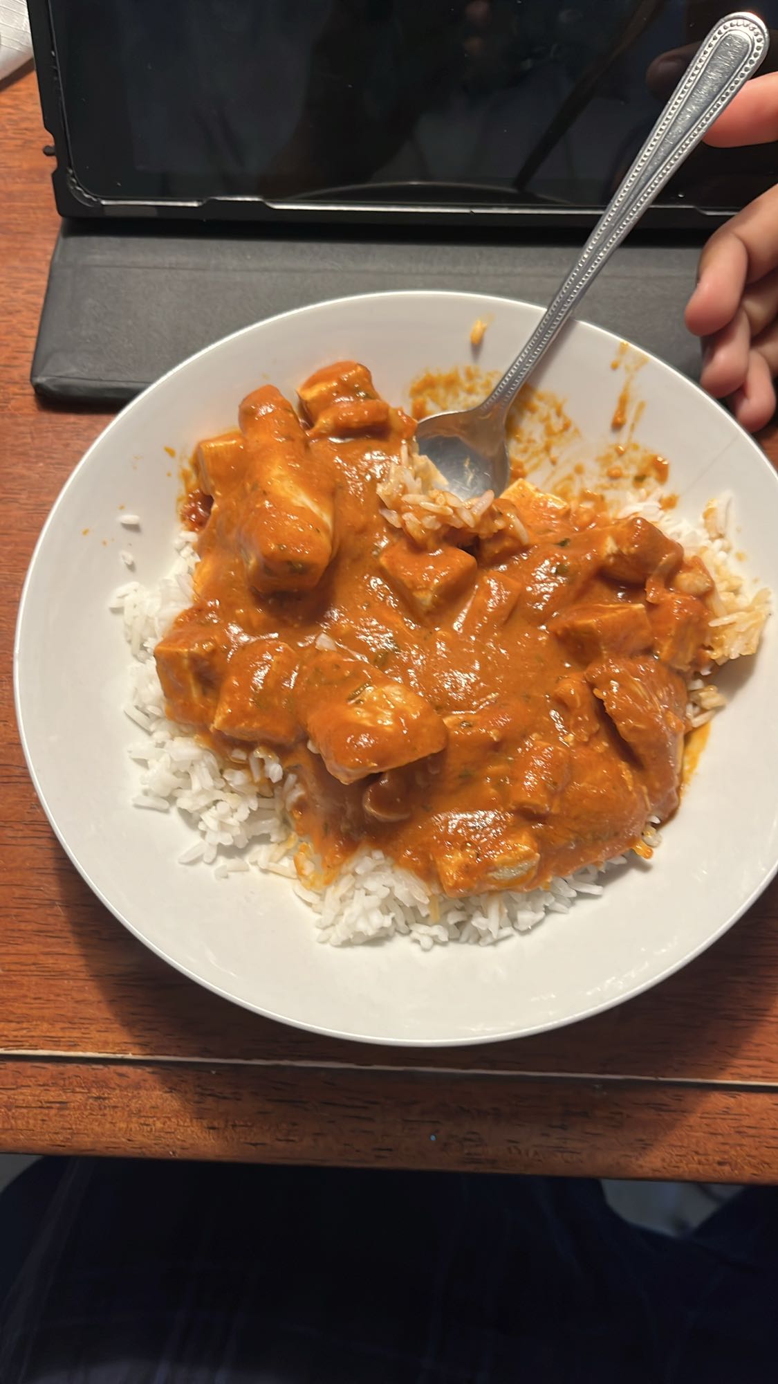 Poulet au beurre avec riz