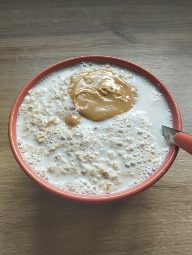 Gruau au beurre de cacahuète