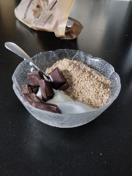 Yaourt au chocolat et avoine
