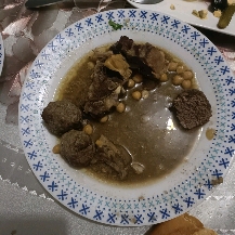 Ragoût de viande et pois chiches