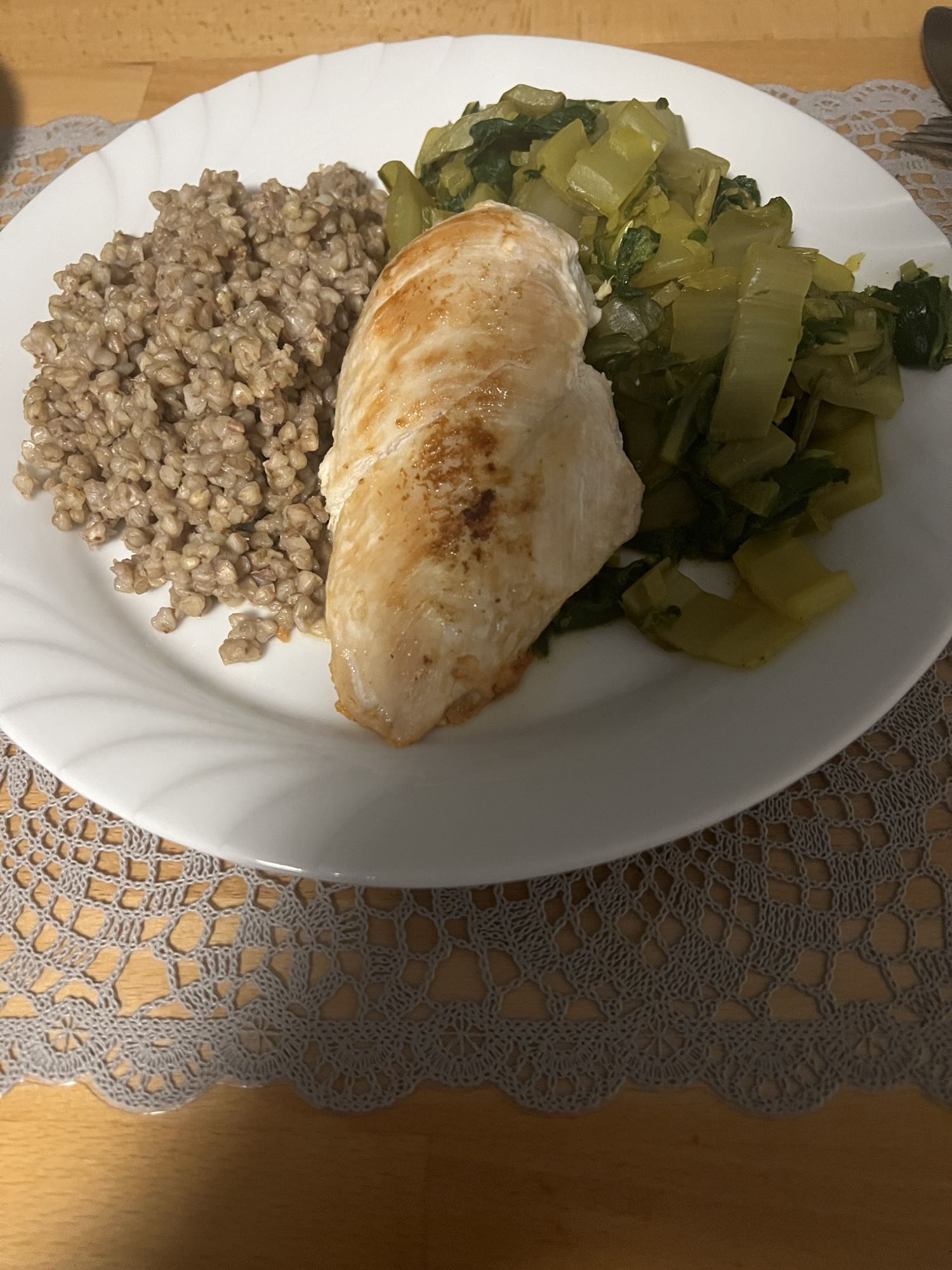 Hähnchen mit Buchweizen