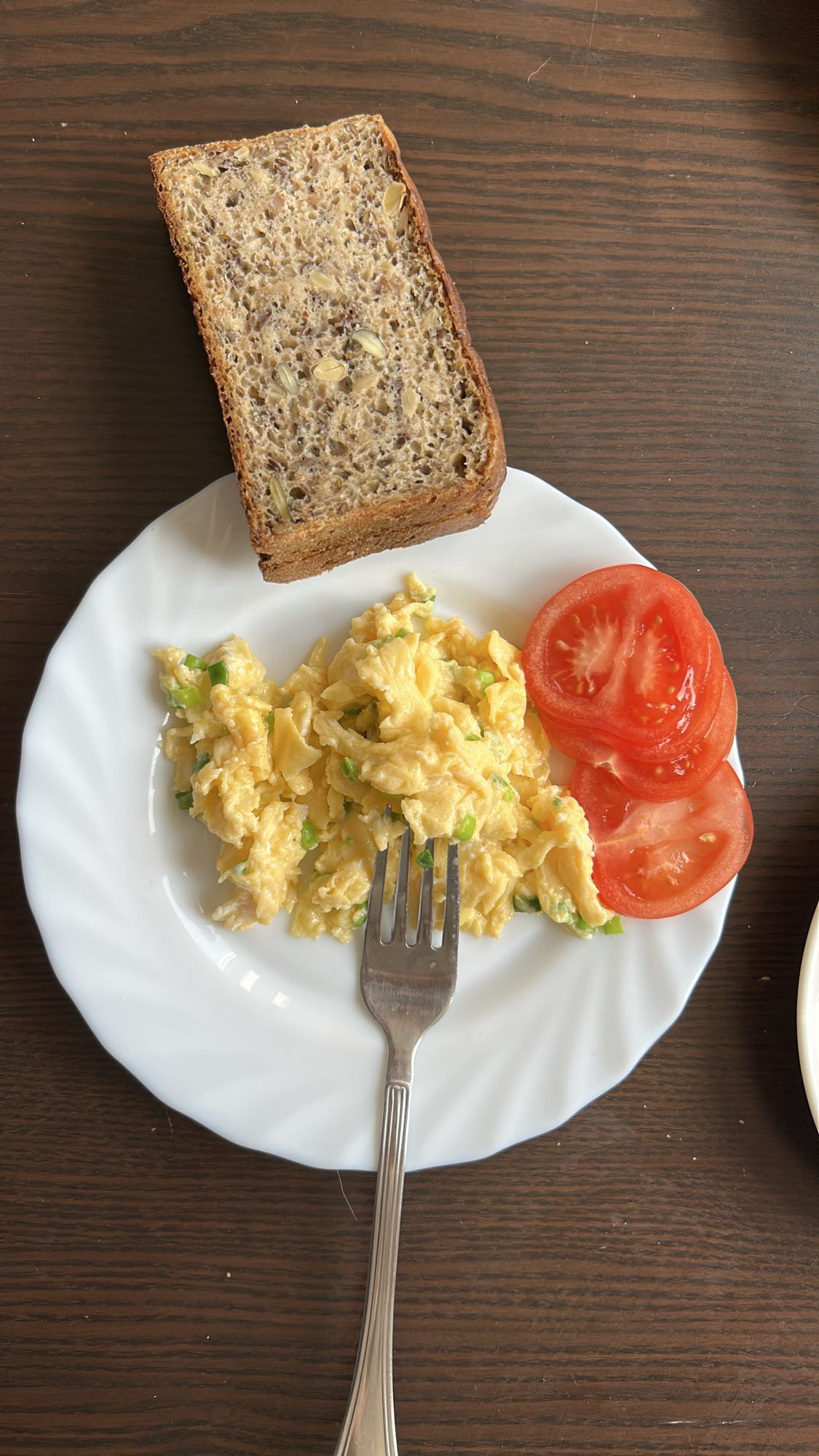 Jajecznica z chlebem