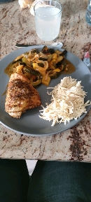 Poulet avec légumes et pâtes