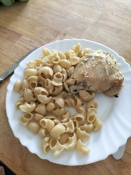 Poulet avec pâtes