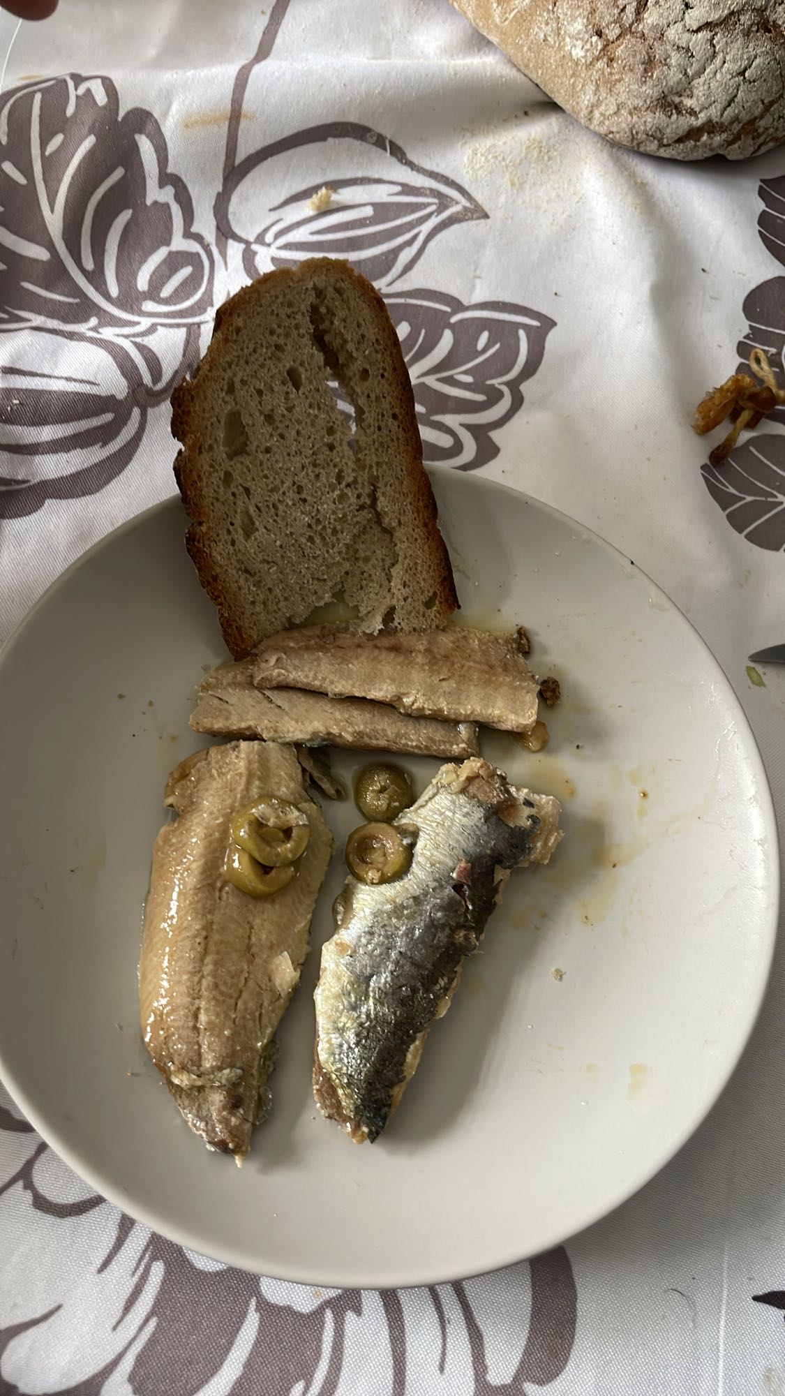 Sardines et pain