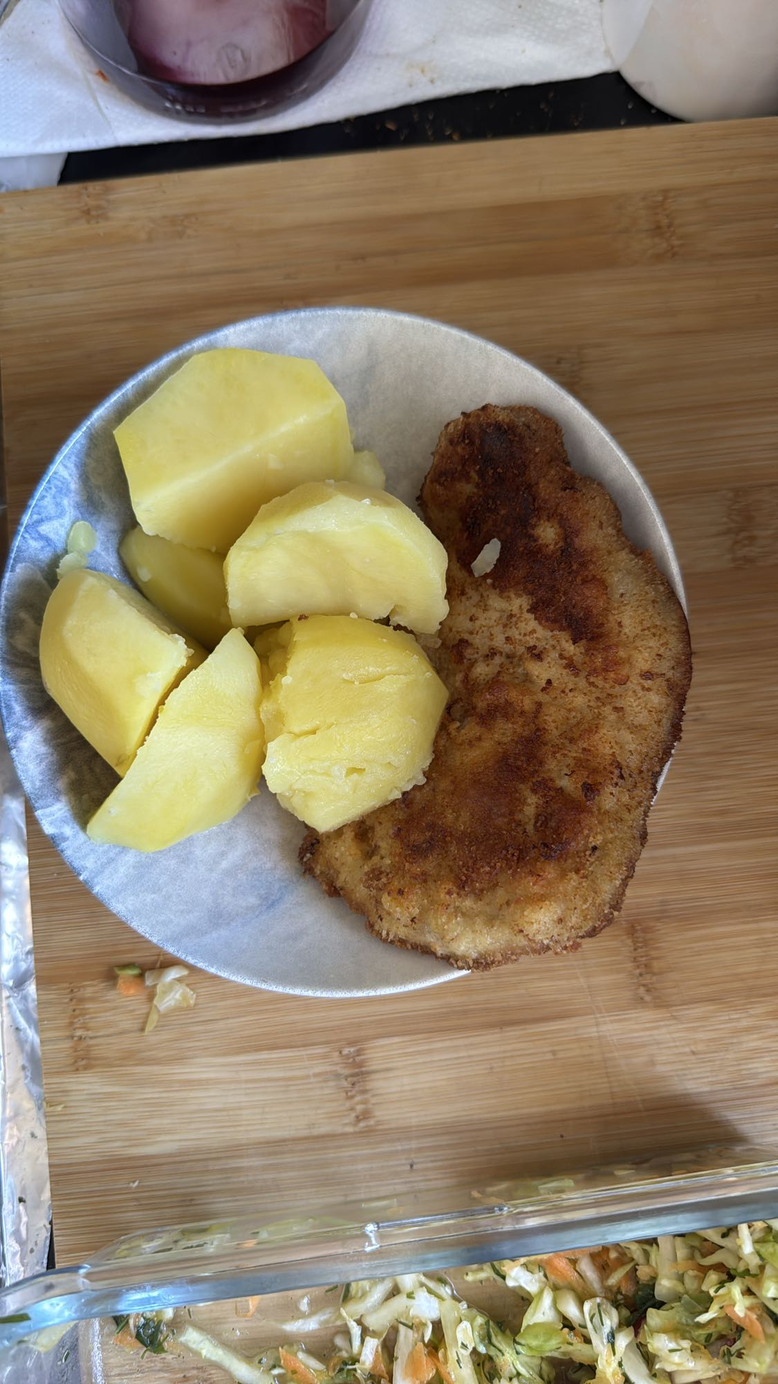 Kotlet schabowy z ziemniakami