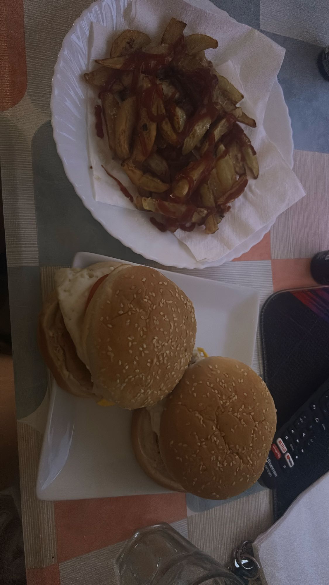 Hamburguesas con papas