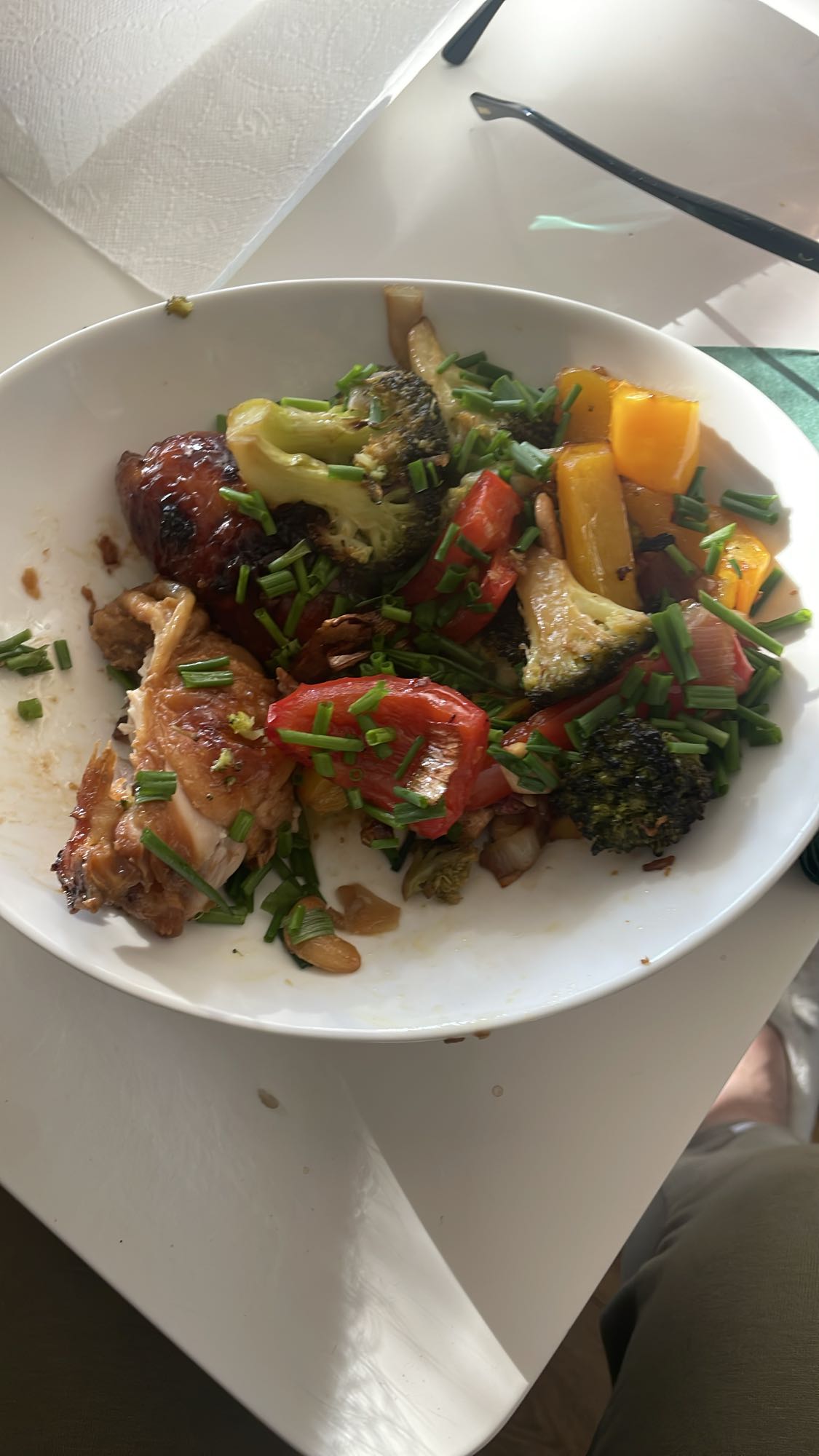 Pieczony kurczak z warzywami