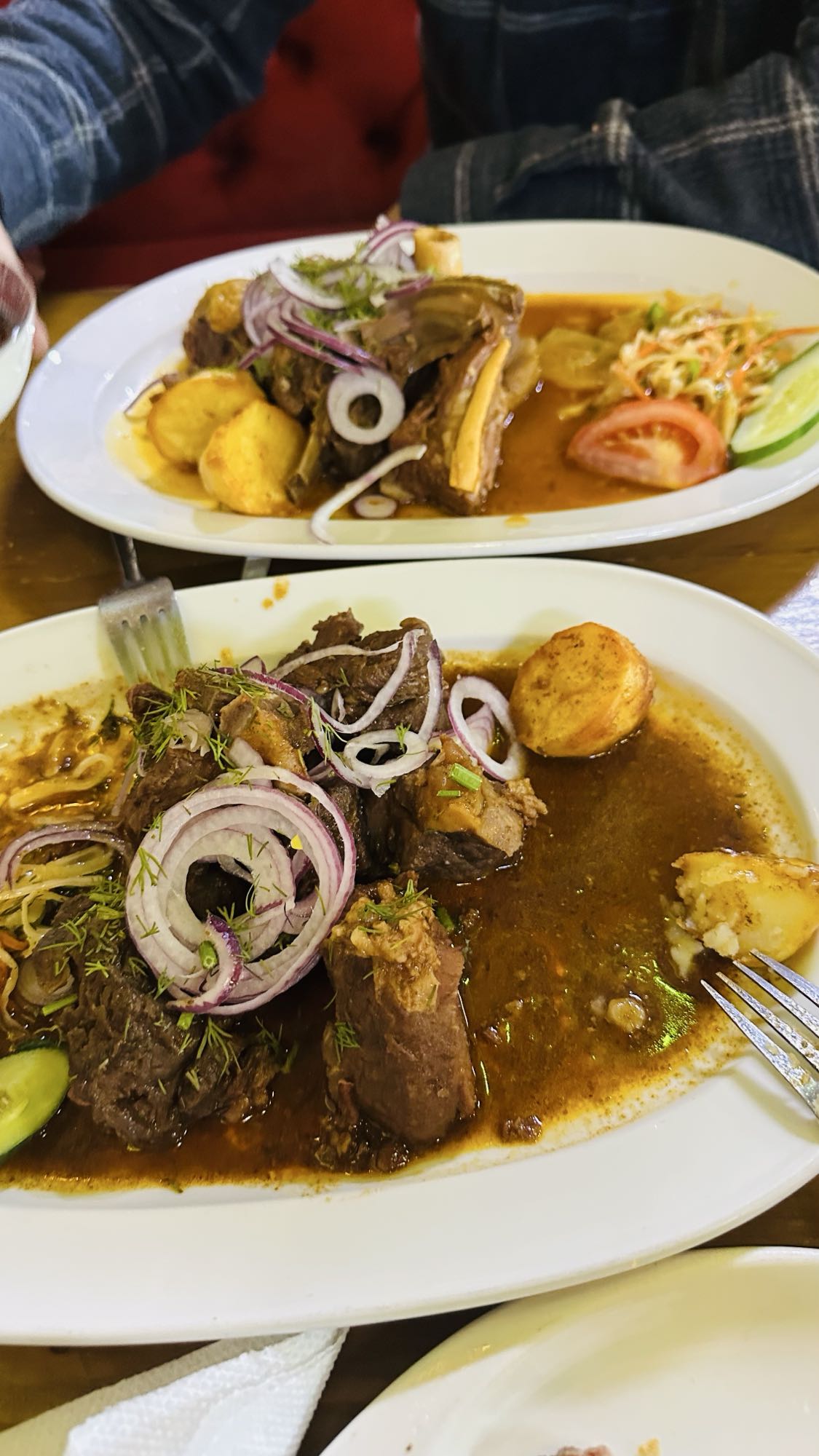 Тушеное мясо с картофелем