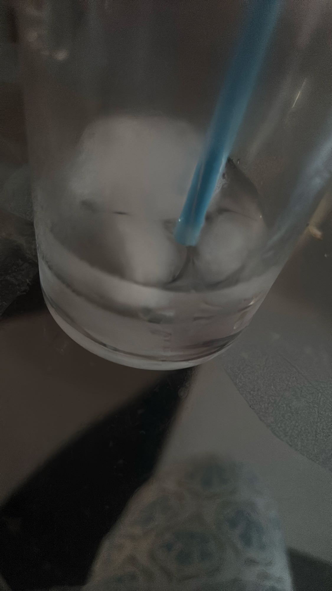 Eau avec glace