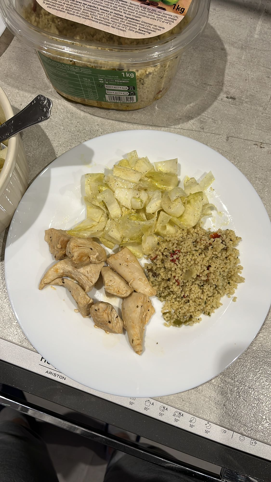 Poulet avec couscous