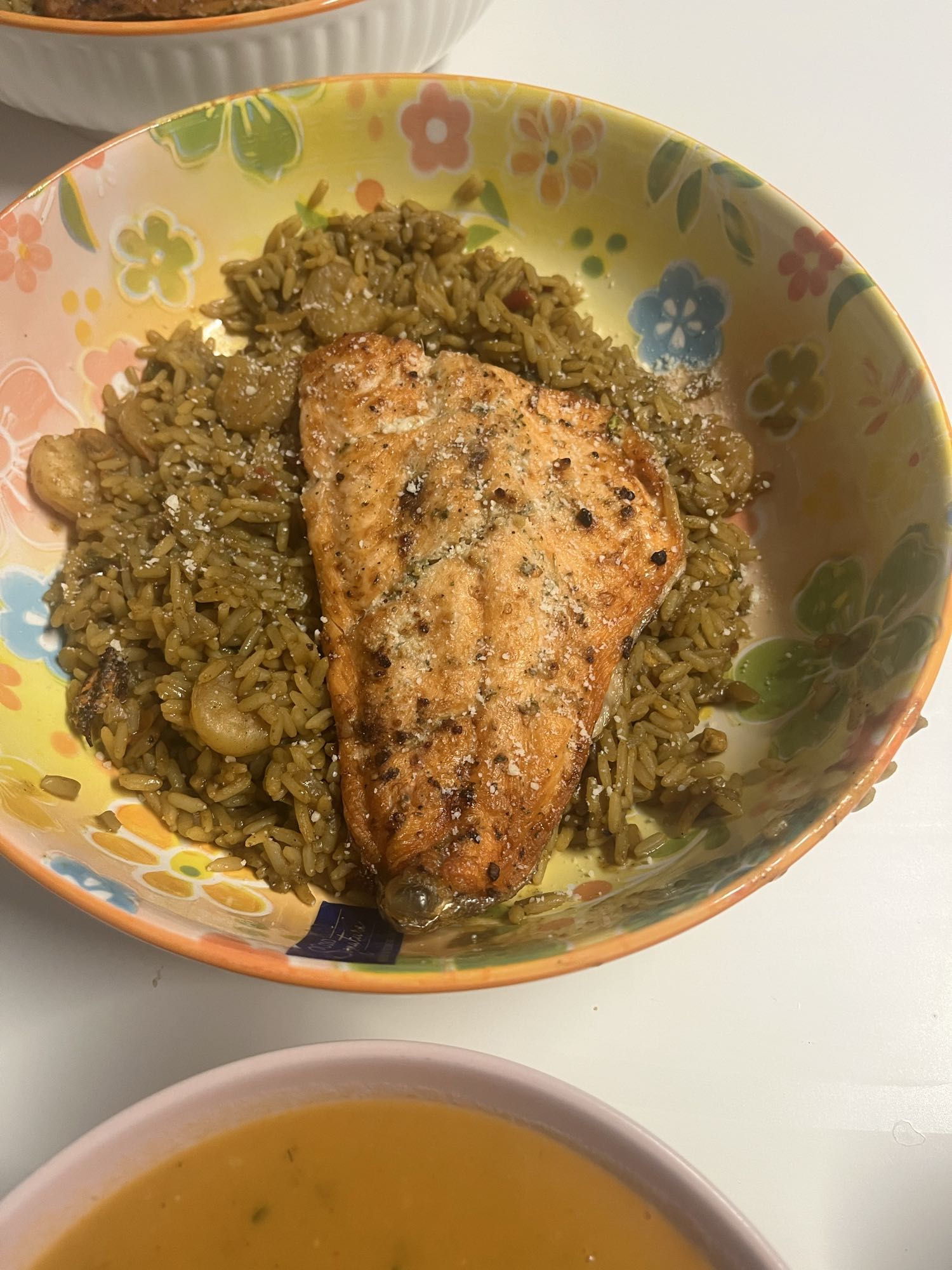 Saumon avec riz épicé