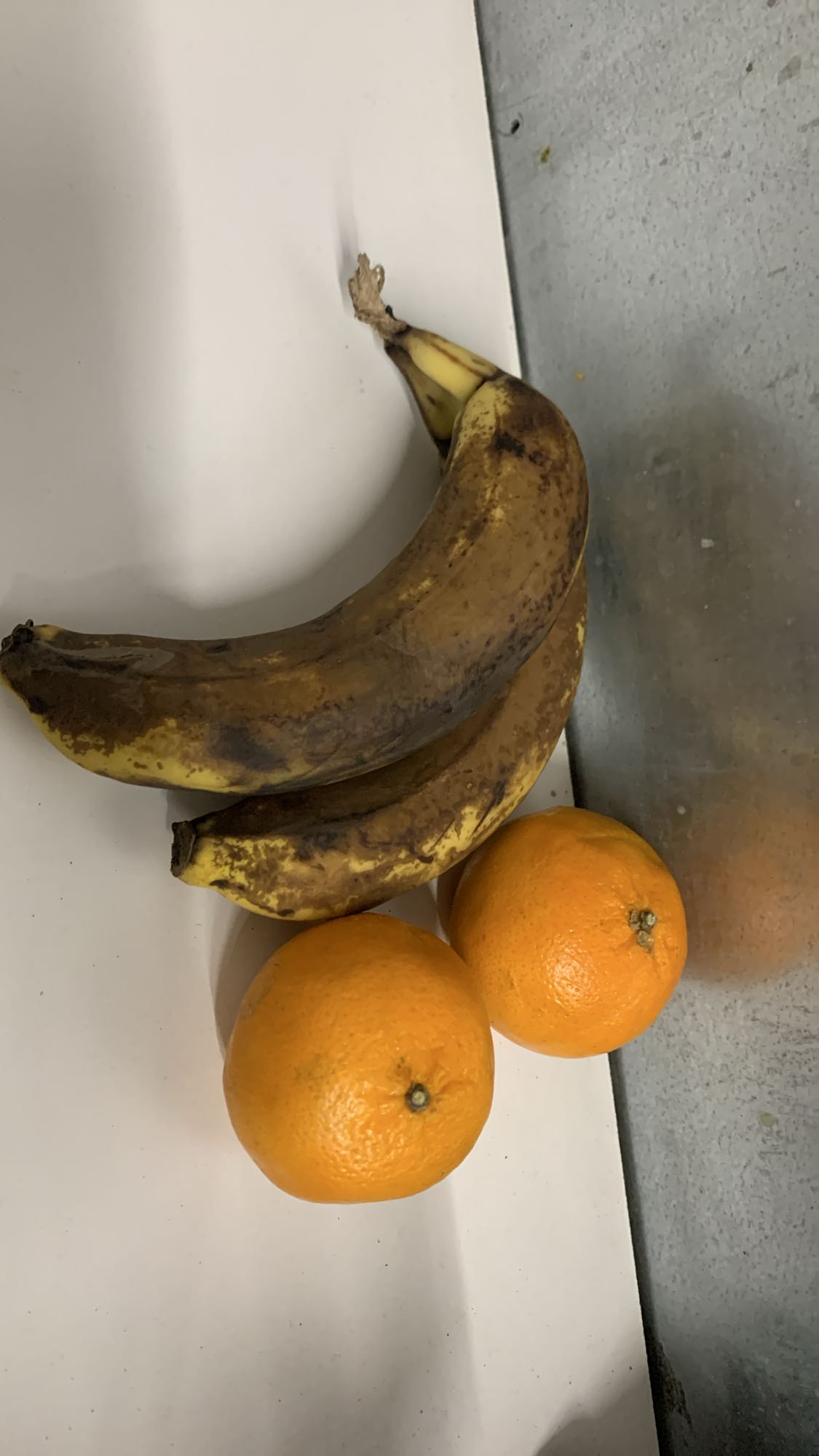 Bananes et oranges