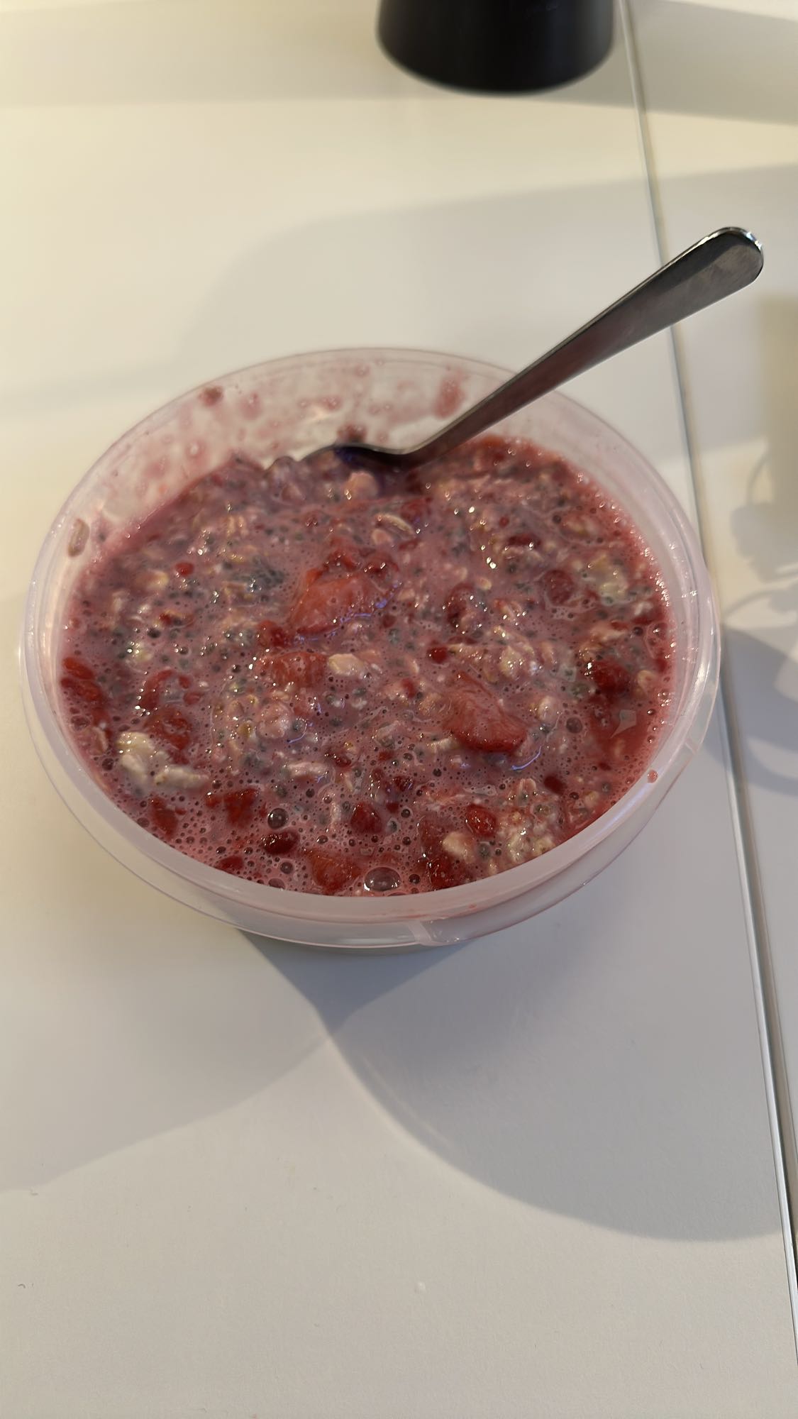 Havregrynsgröt med bär