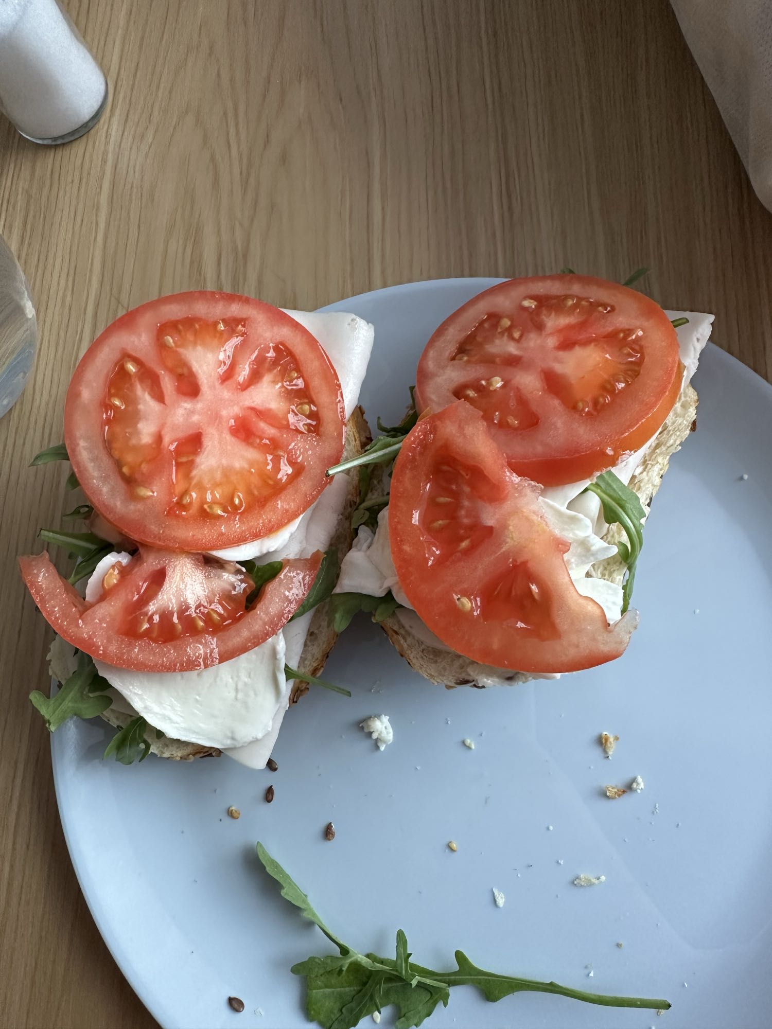 Kanapki z mozzarellą