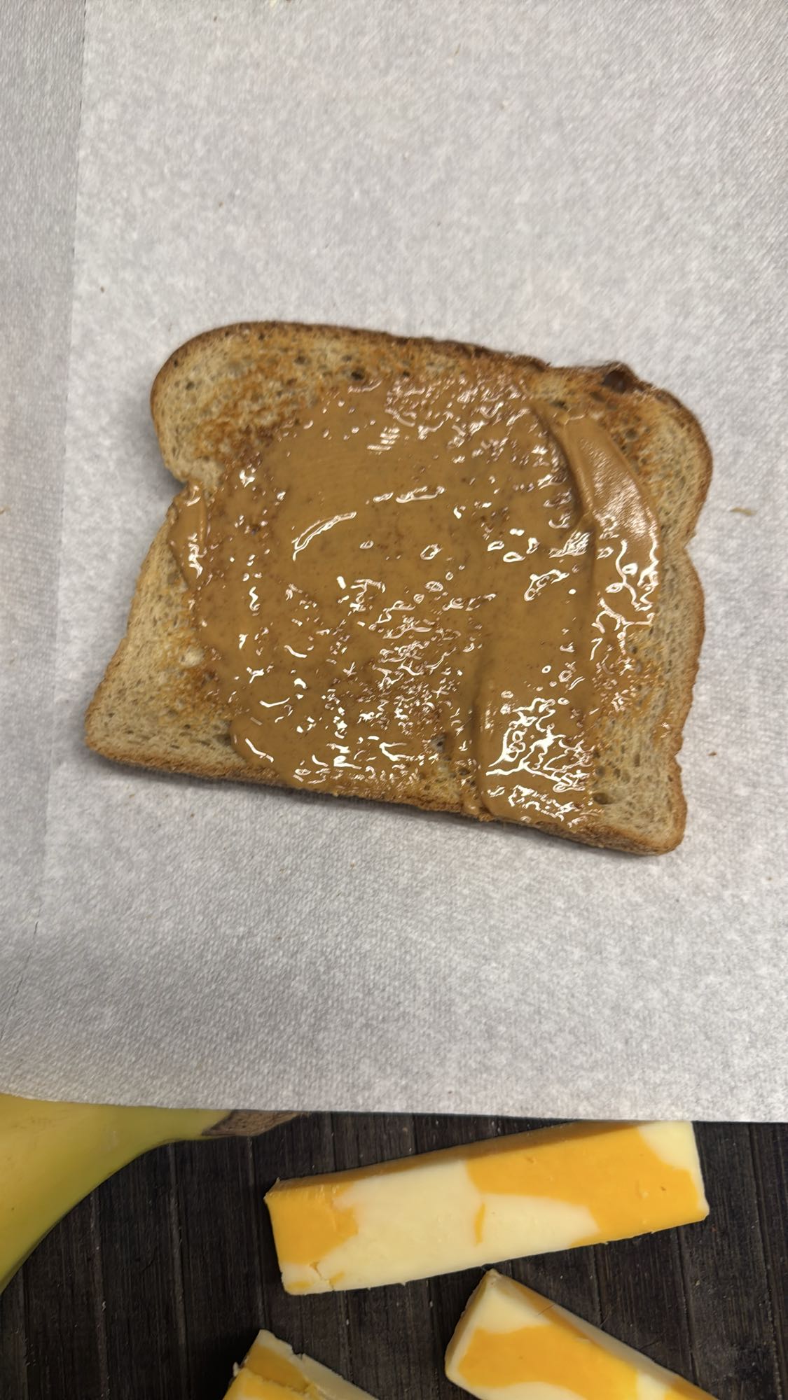 Toast au beurre de cacahuète