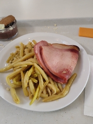 Haricots jaunes et jambon