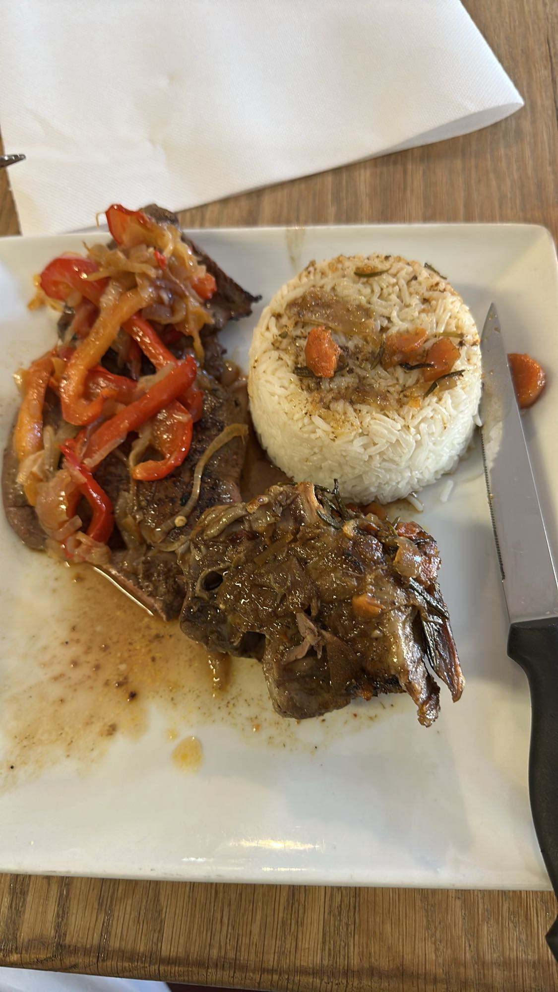 Riz et viande braisée