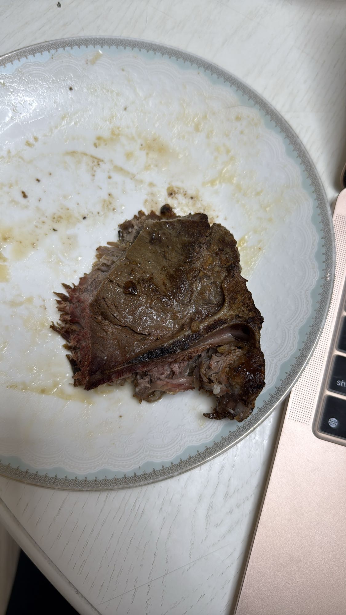 Стейк на кости