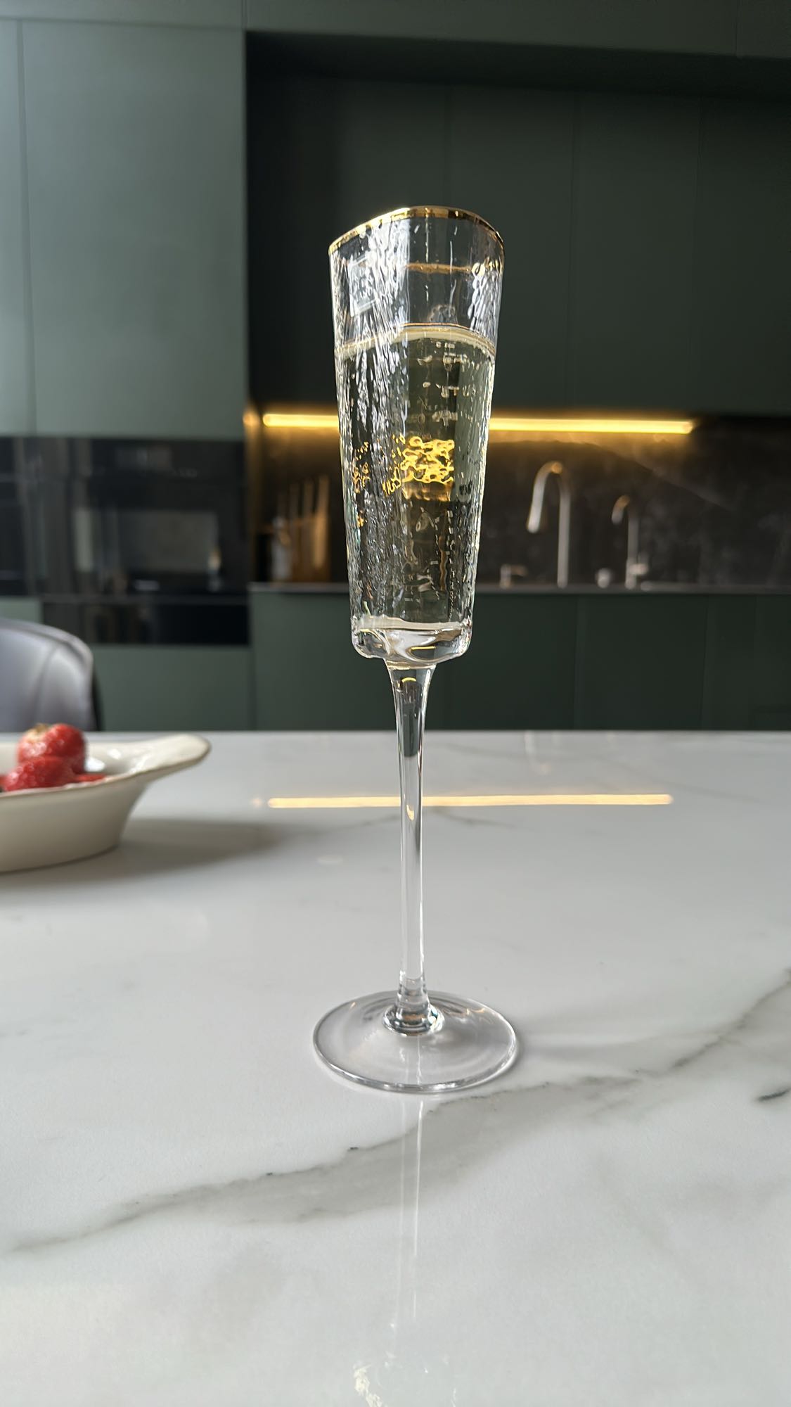 Игристое вино