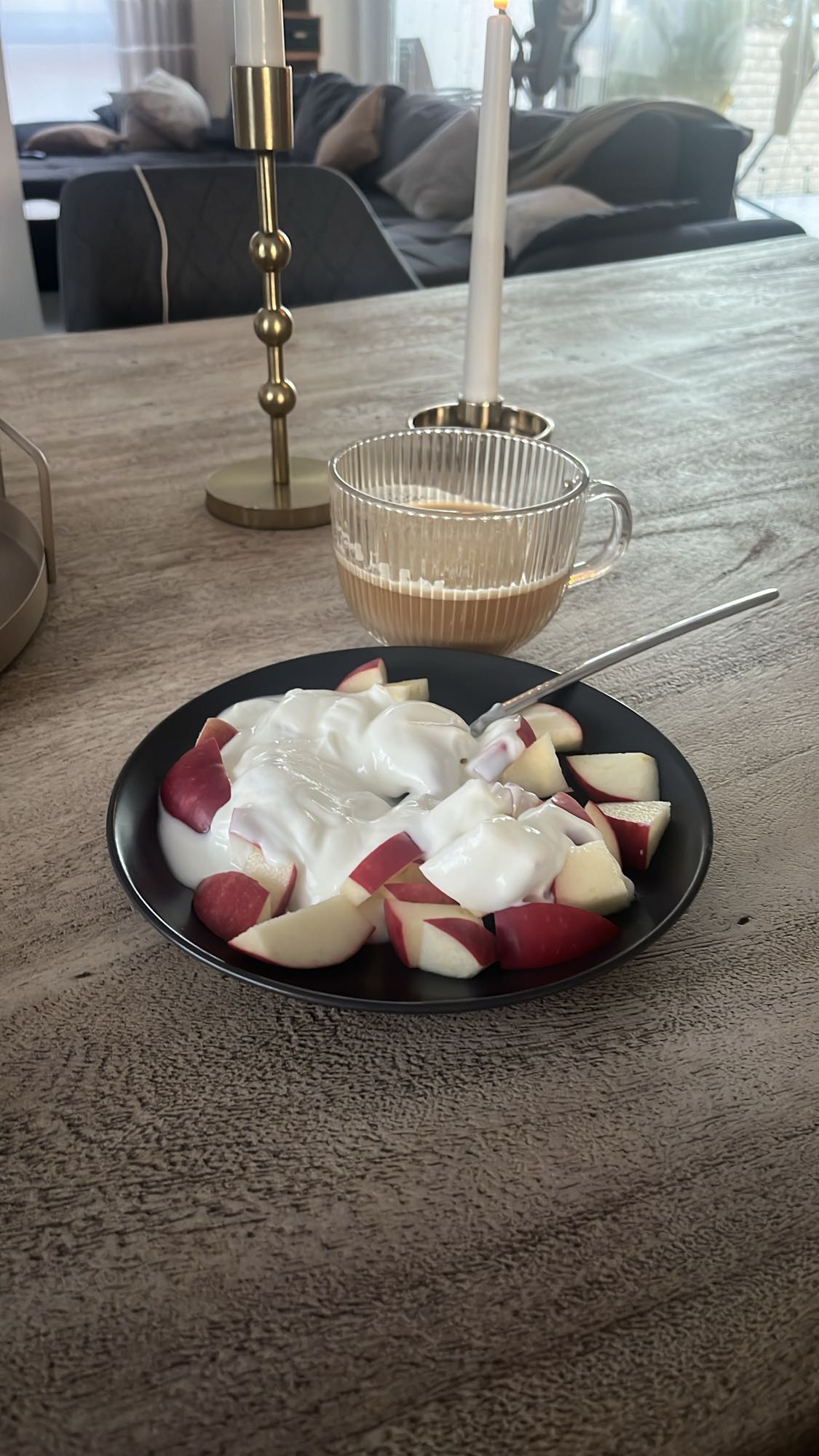 Apfel mit Joghurt