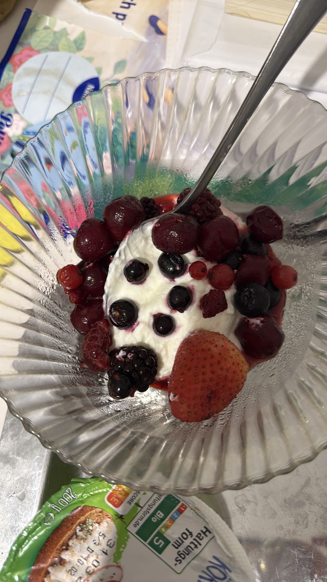 Joghurt mit Beeren