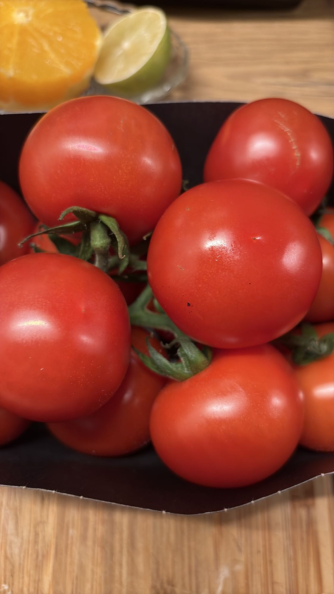 Świeże pomidory