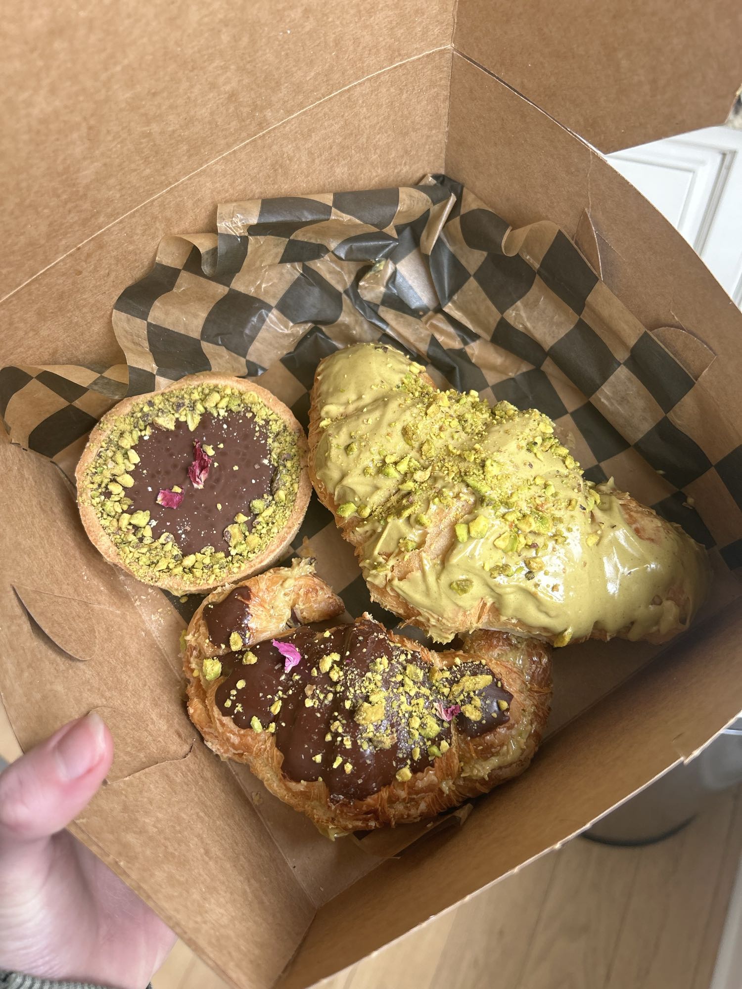 Pistachio Chocolate Pastries